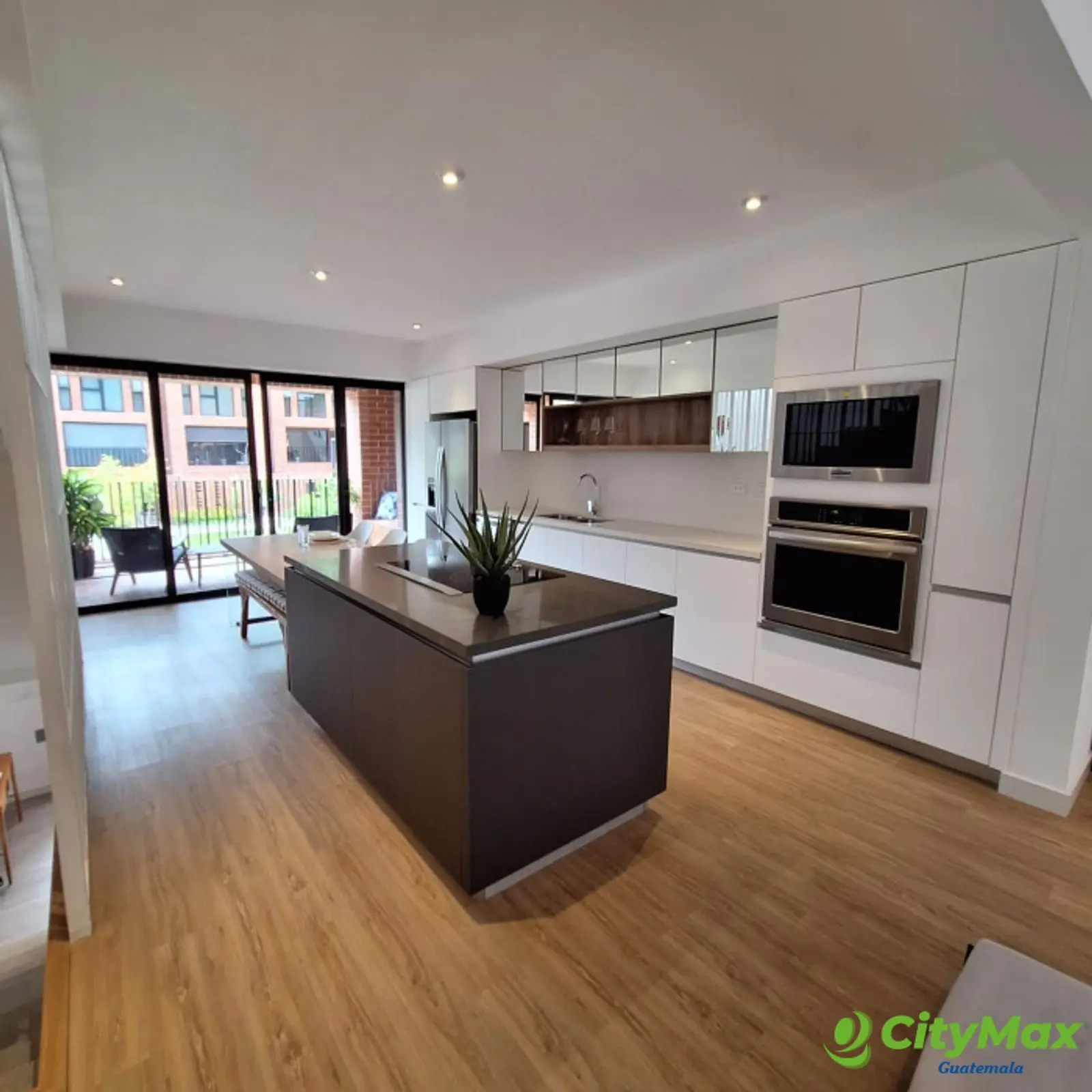 En Venta Casa en IRIDIA HOMES zona 13 - foto 19