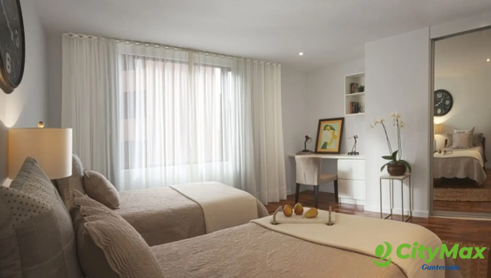 Apartamento en renta con jardín en la zona 10 - foto 5