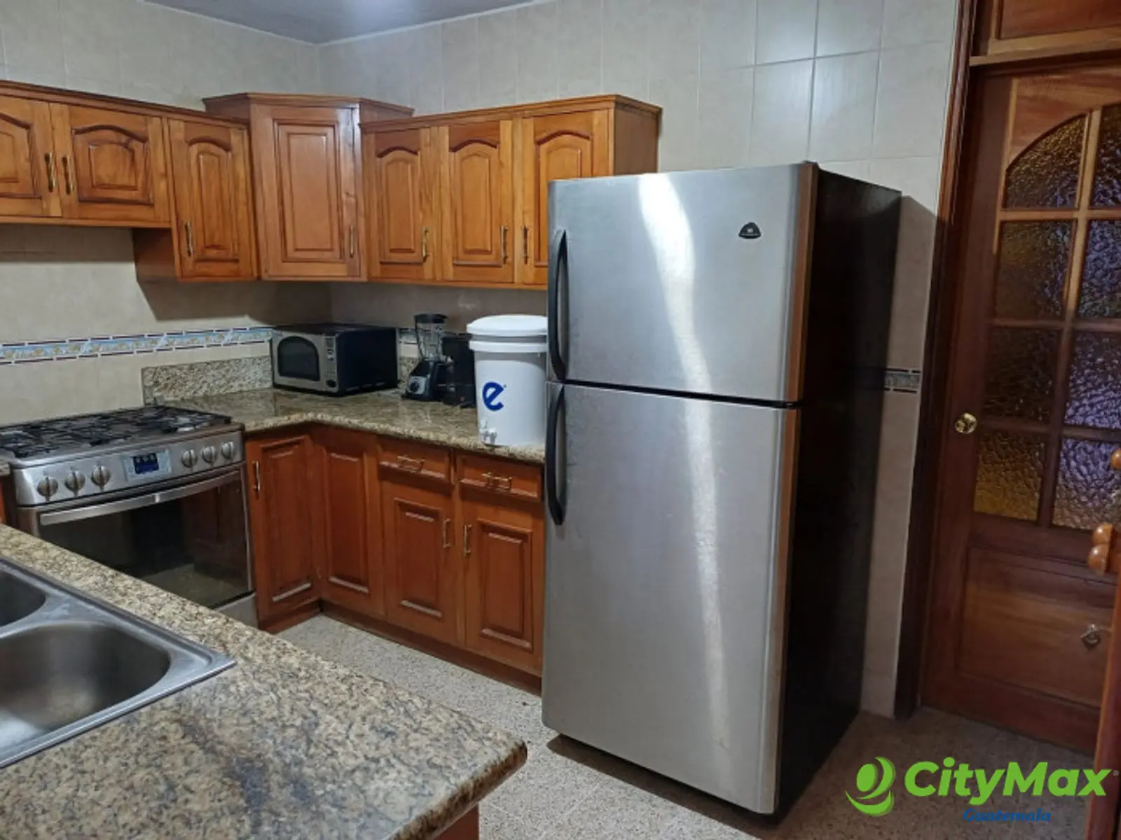 Town House Amueblado Zona 15 Vista Hermosa 1 - foto 2