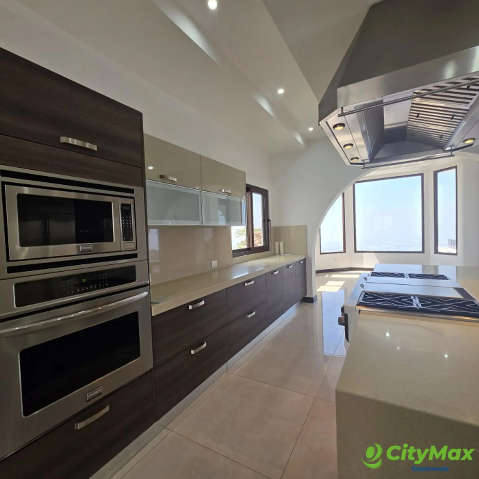 Lujosa casa en venta en Montebello CES Guatemala - foto 7