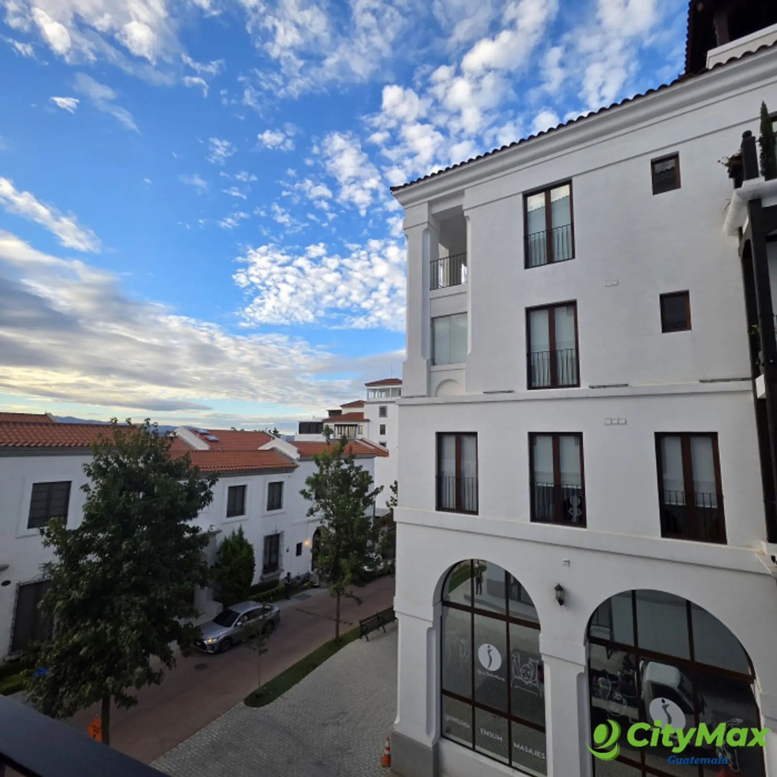 En Venta apartamento Zona 16 Lirios de Cayala - foto 13