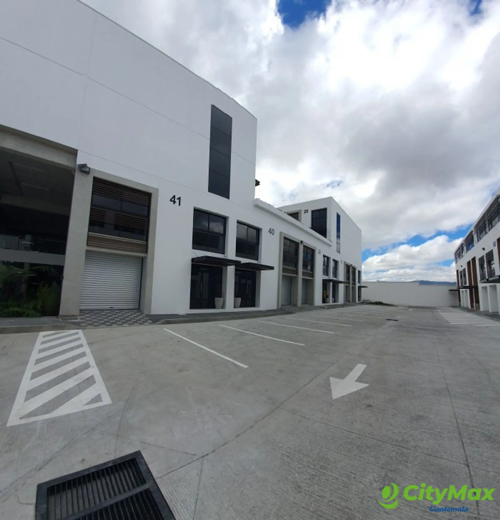 Inversión Oficina en VENTA en RENTADA Zona 4 de Mixco - foto 2