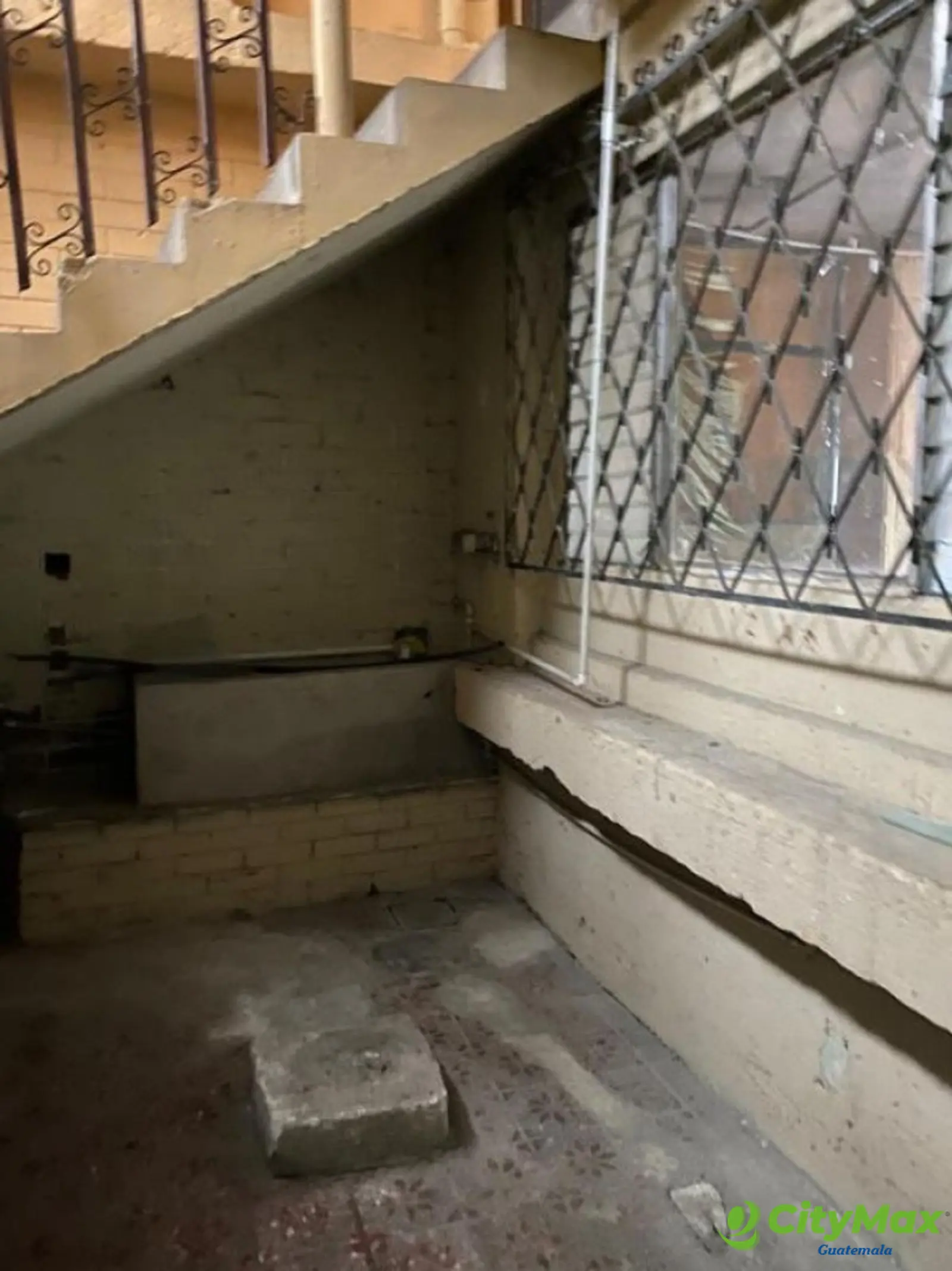 Casa en Venta de uso Comercial en zona 6 Guatemala - foto 7