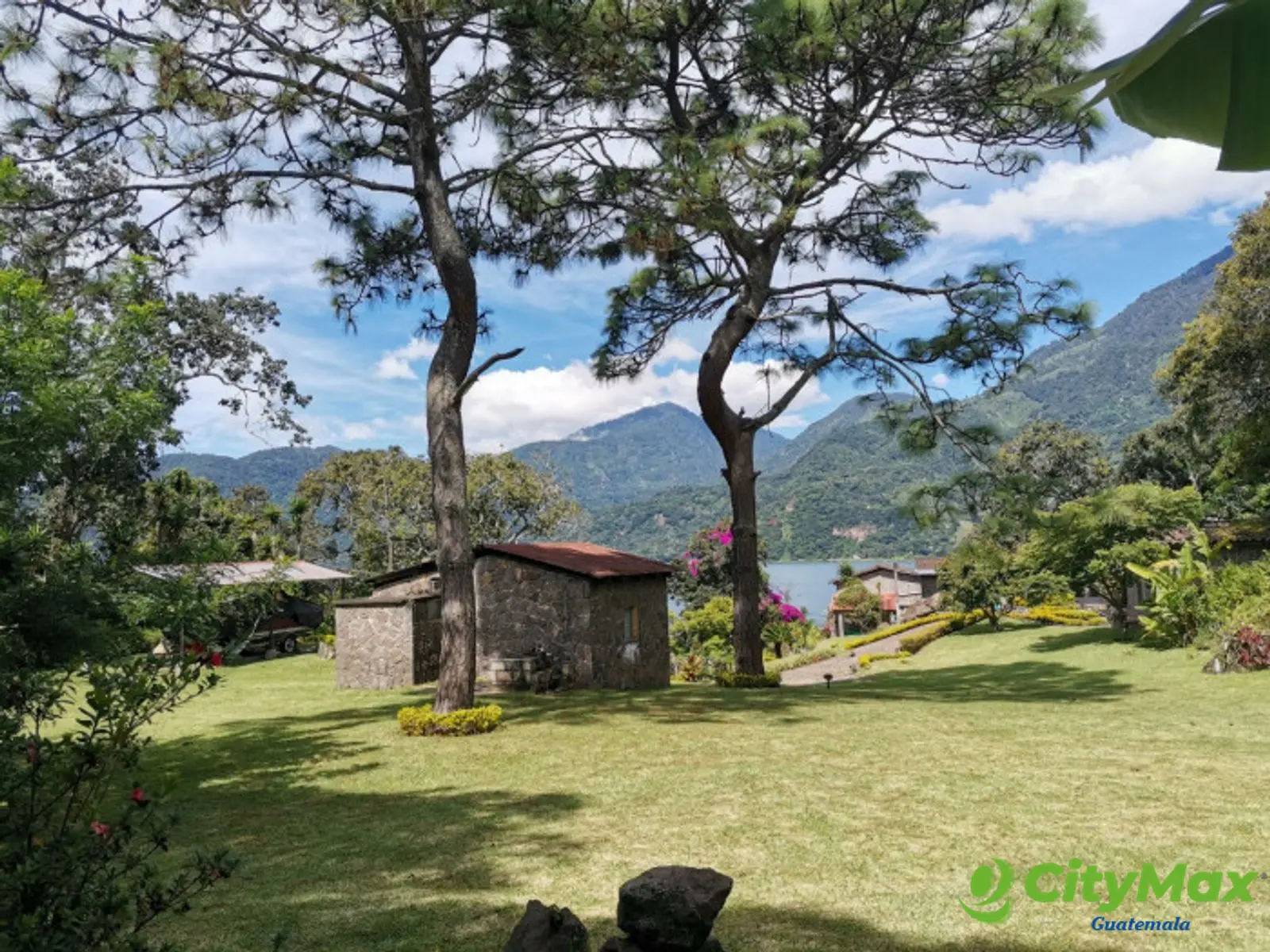 Espectácular Casa Santiago Atitlán a la Venta - foto 16