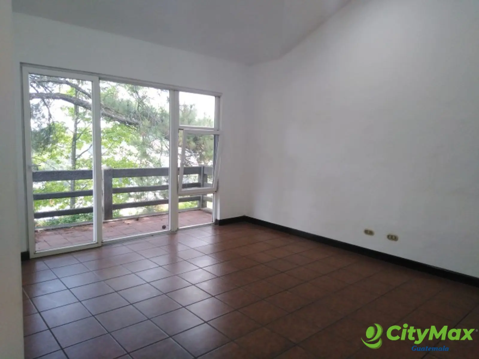  Casa en Renta en Carretera a El Salvador - foto 3