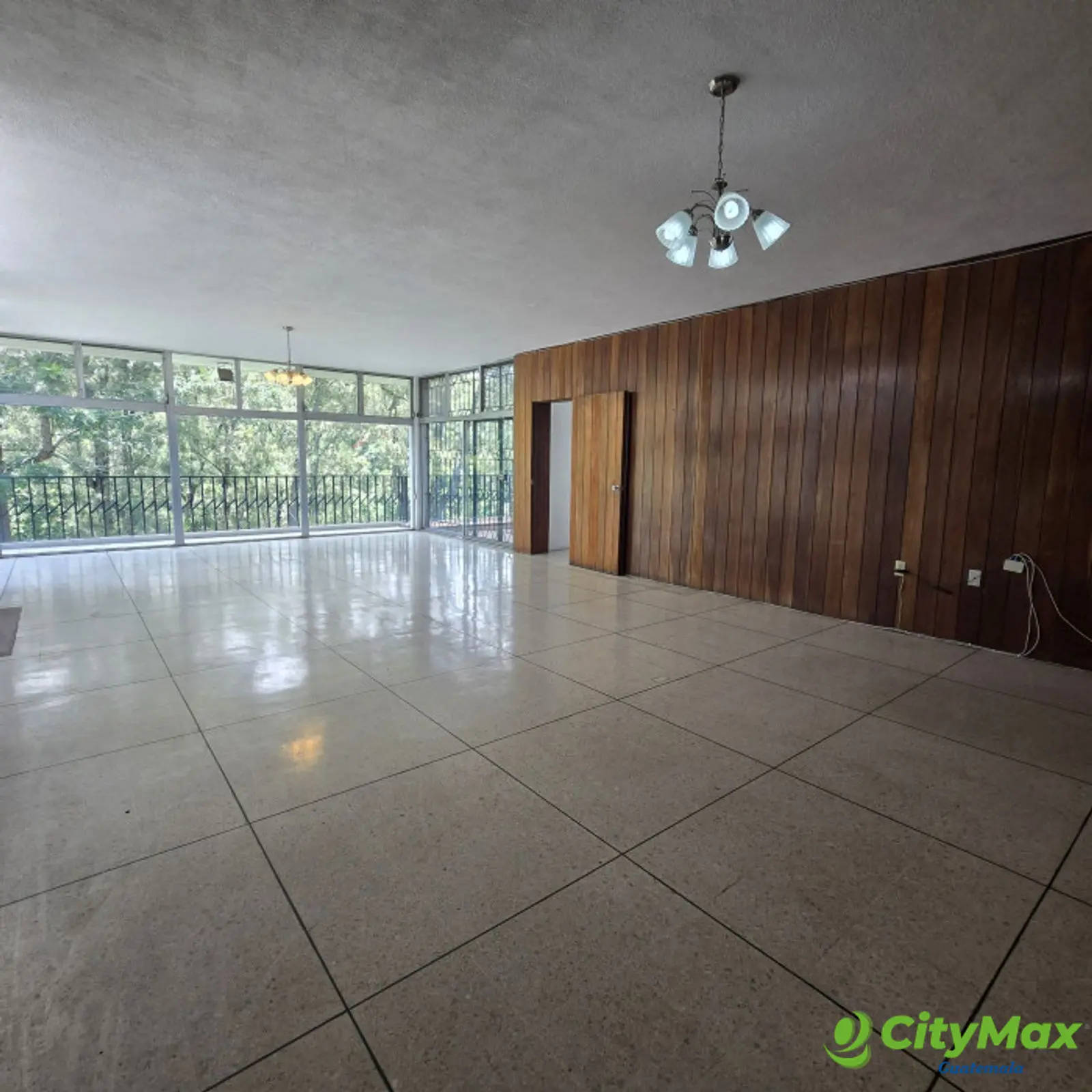 En Renta Casa en Zona 15 ideal para oficinas !! - foto 16
