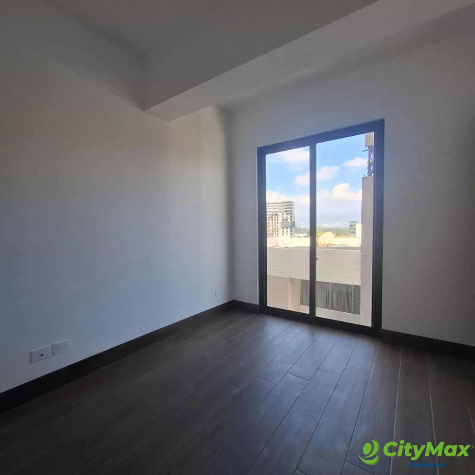 Apartamentos en Venta NUEVO en la zona 14 Guatemala - foto 14