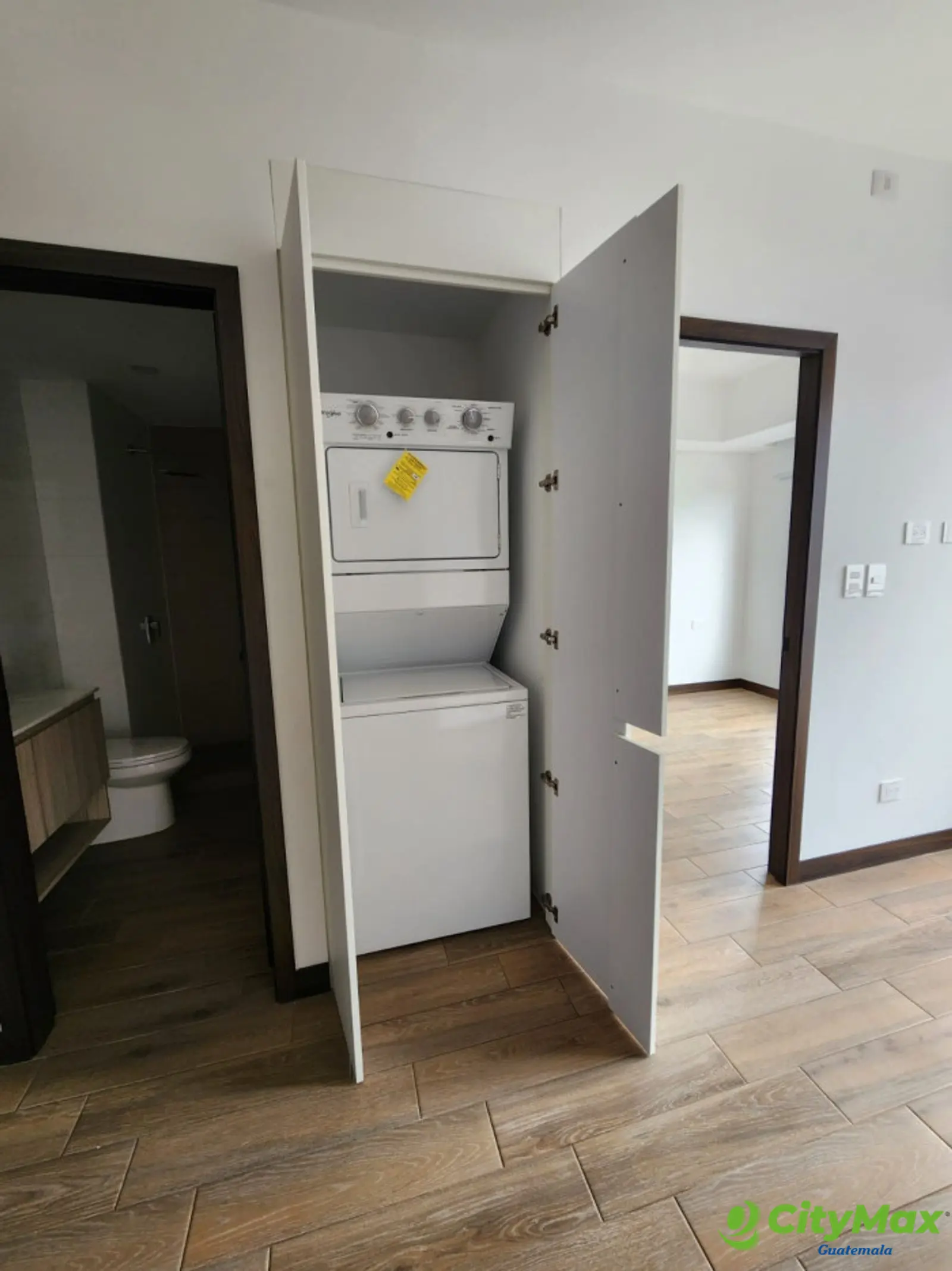 En Renta Apartamento estudio en Inara zona 13 - foto 6
