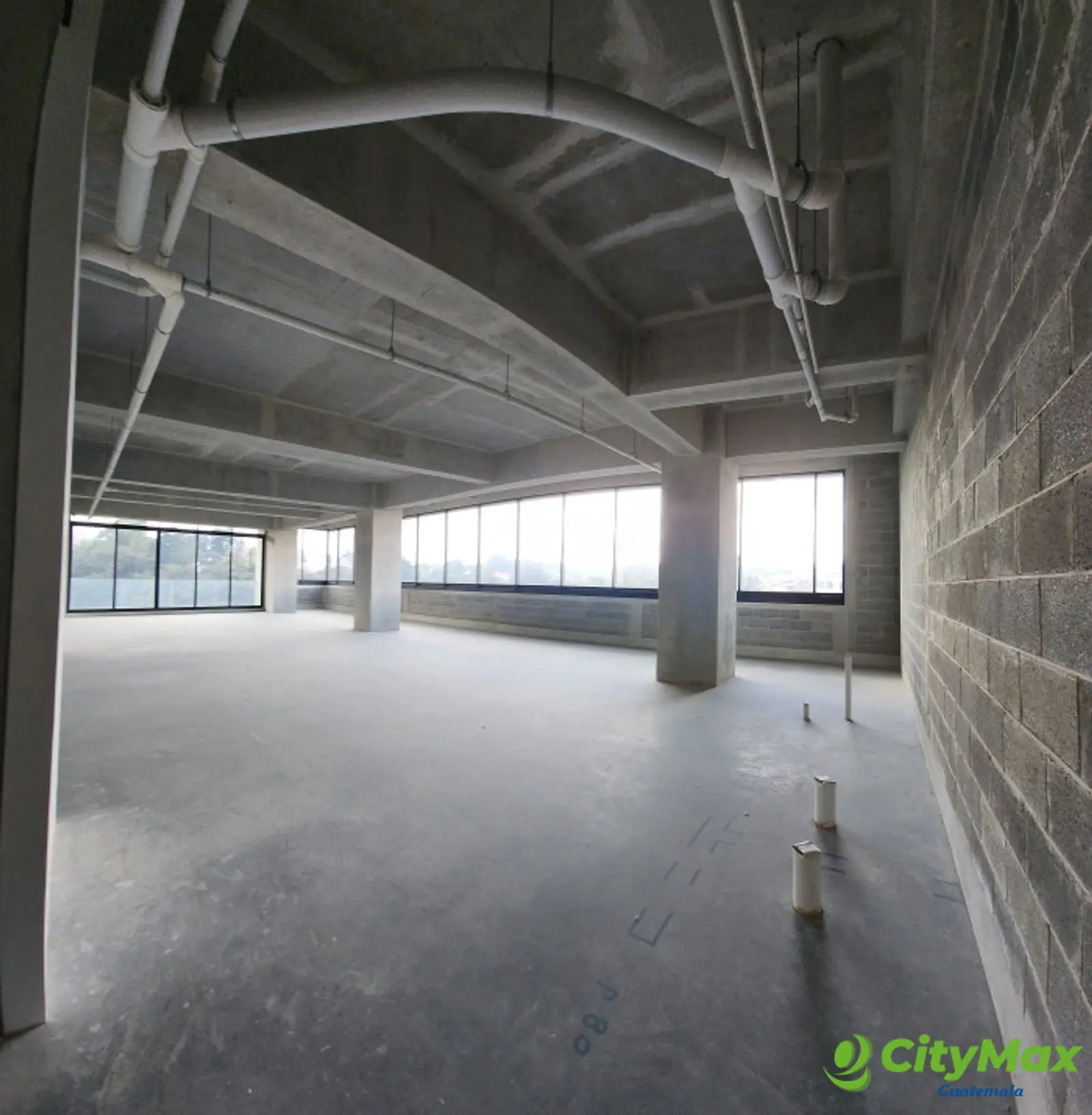 Oficina en Renta en de 305 mts2 Zona 15 Edificio Spazio - foto 13