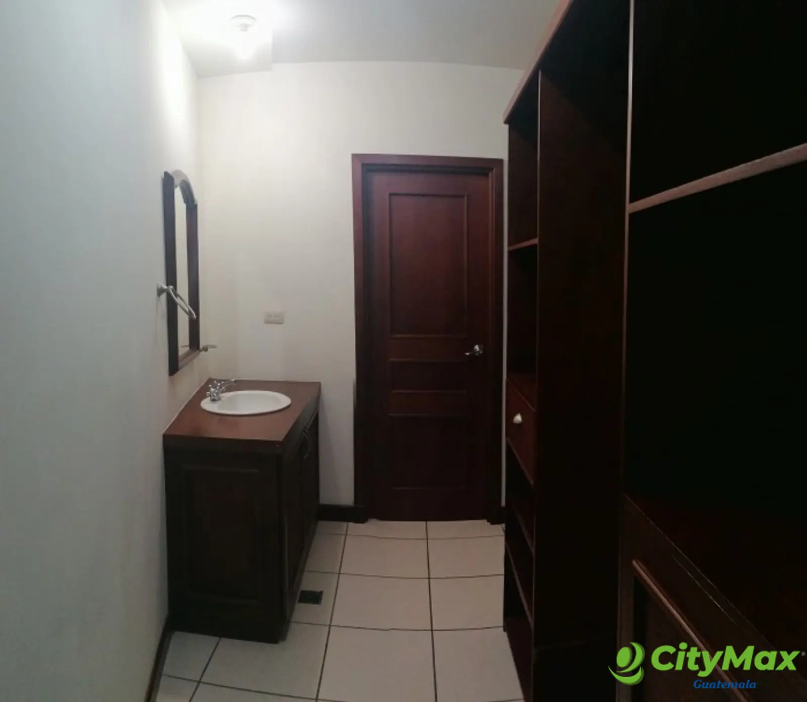 En venta apartamento con muebles rentado en zona 14 - foto 14
