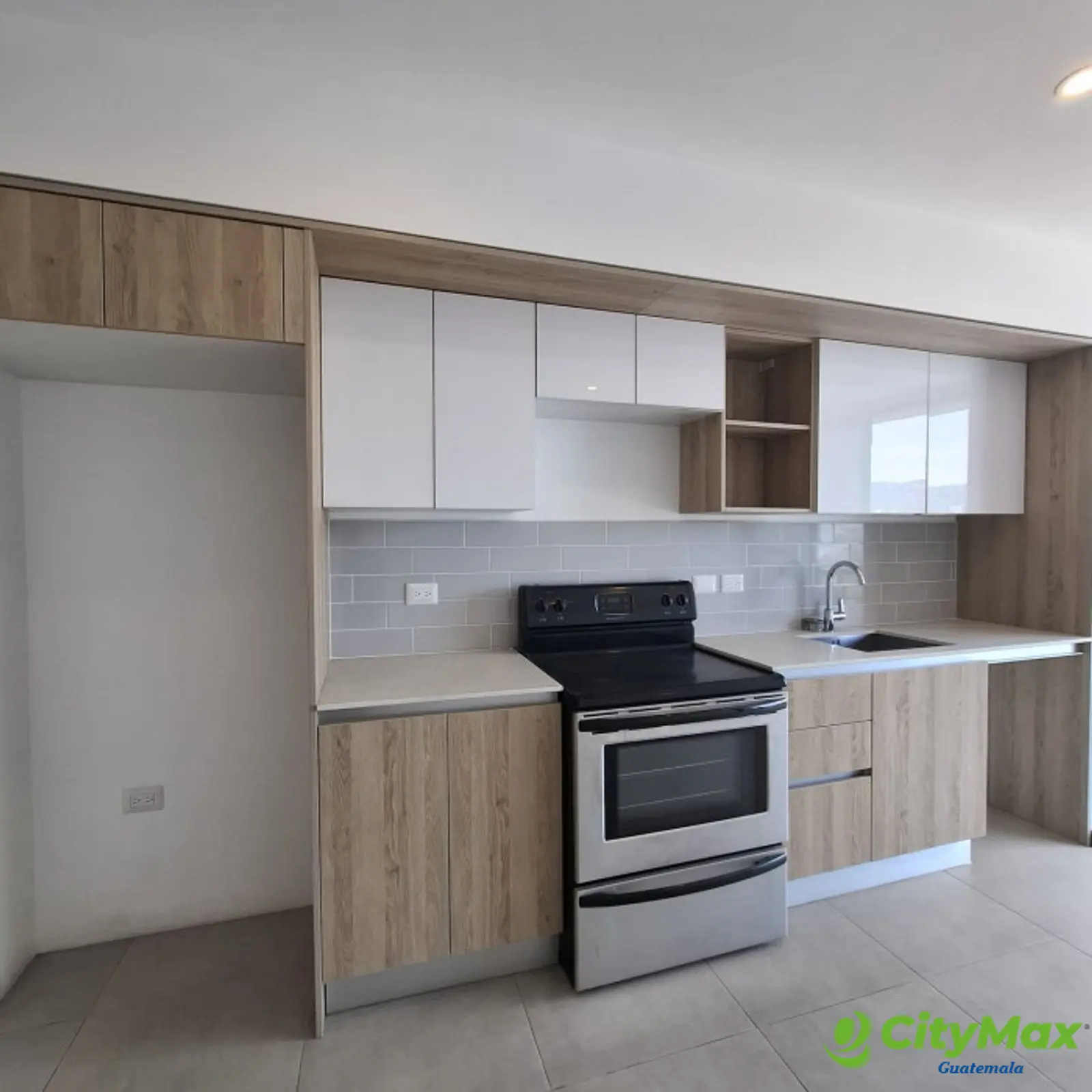 En Venta apartamento en la Zona 10 - foto 15