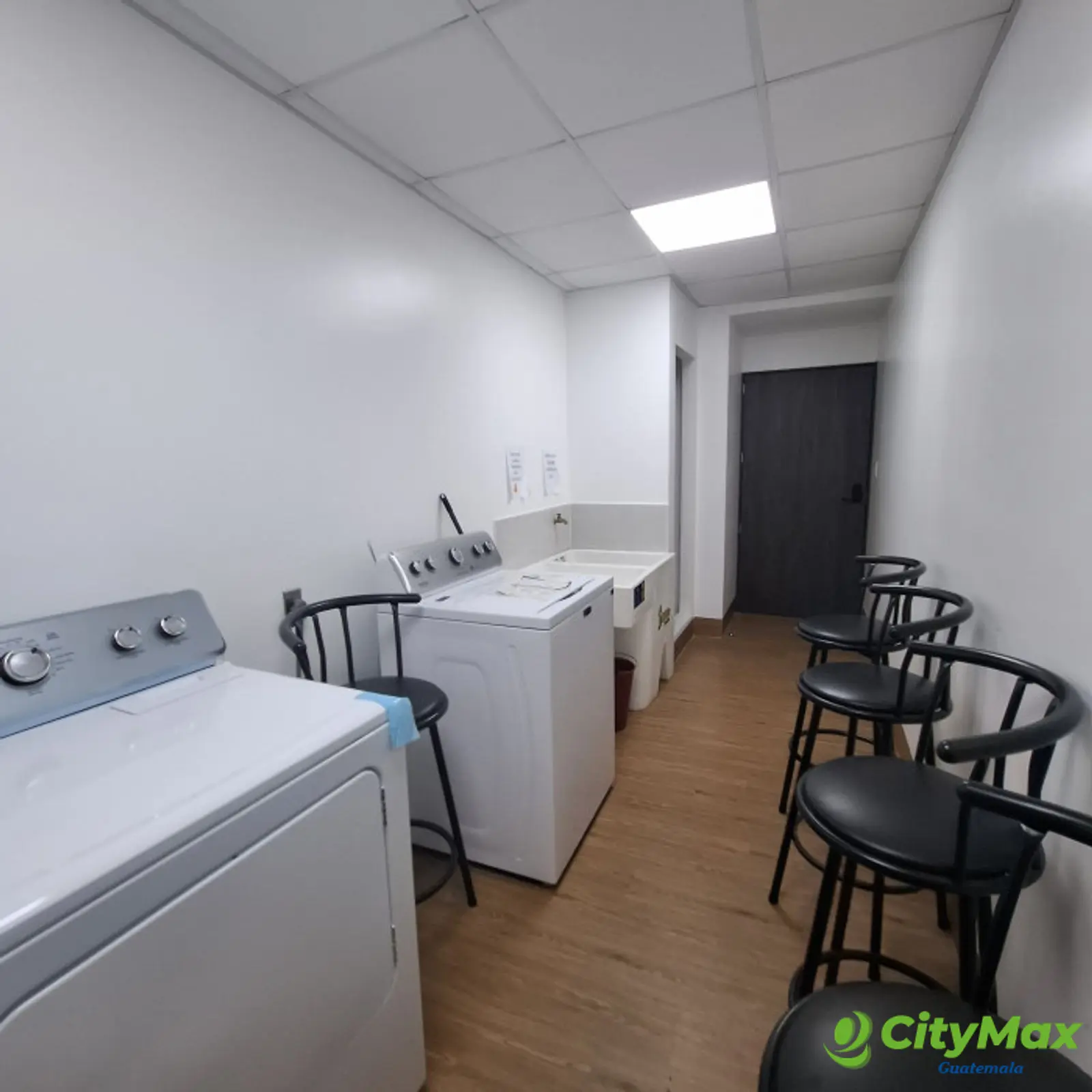 Apartamento tipo estudio en alquiler en Zona 10 Guatema - foto 6