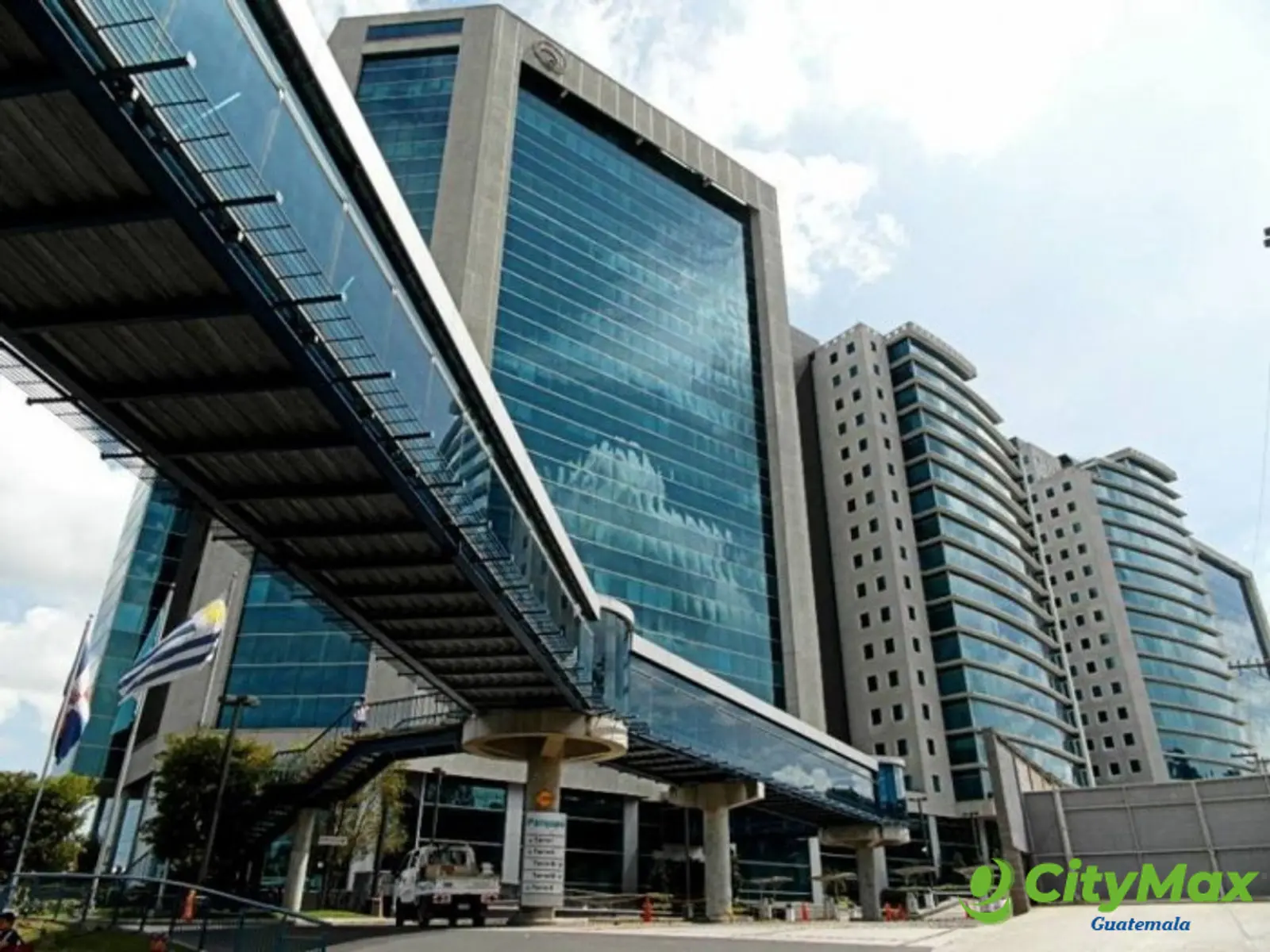 Oficina amueblada en alquiler en zona pradera zona 10 - foto 11