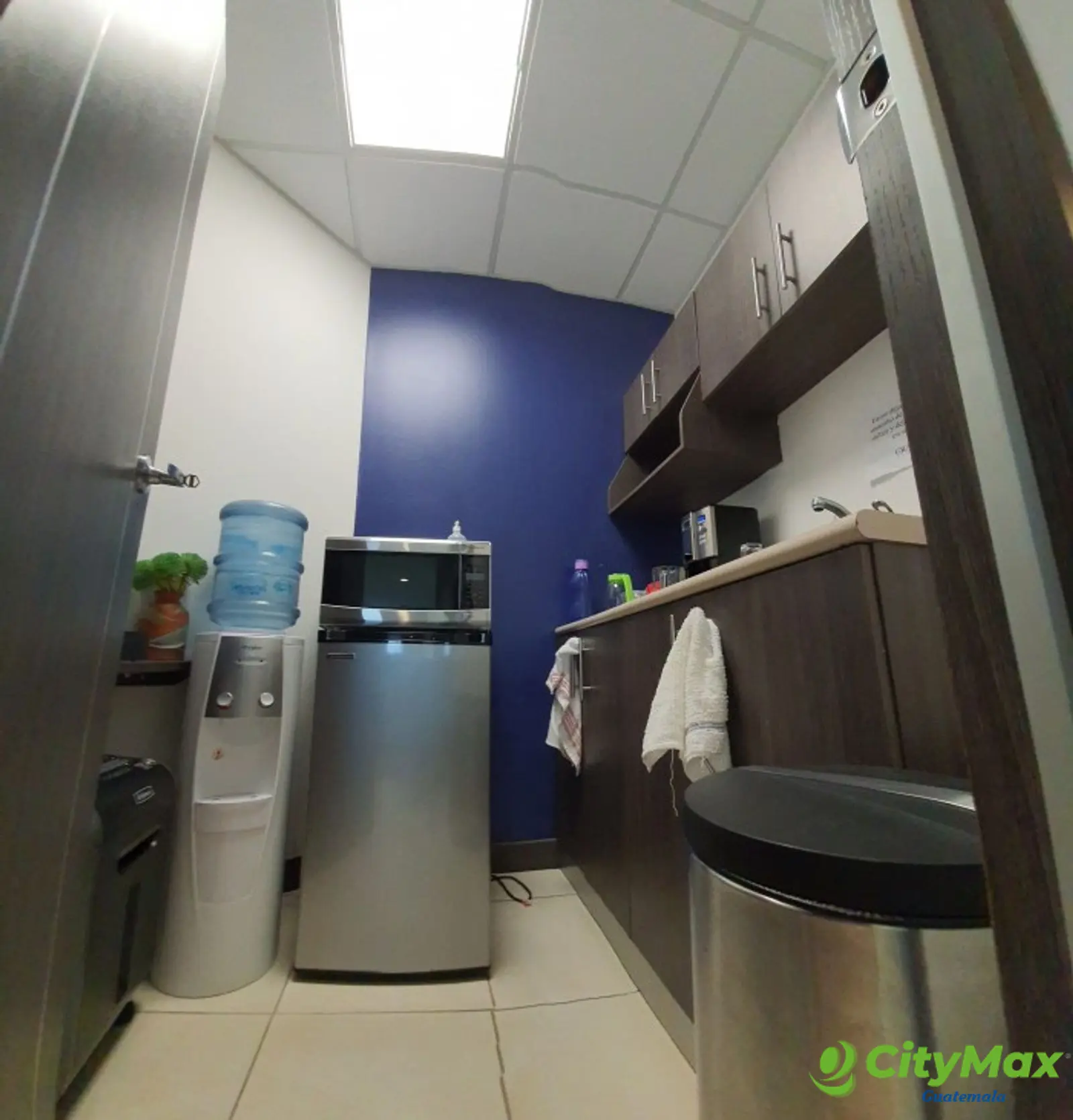 En venta oficina amueblada en Zona Pradera - foto 9