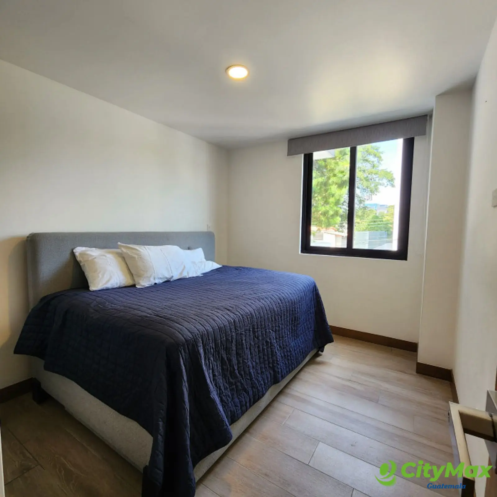 En Venta apartamentos en La Villa zona 14 Guatemala - foto 5