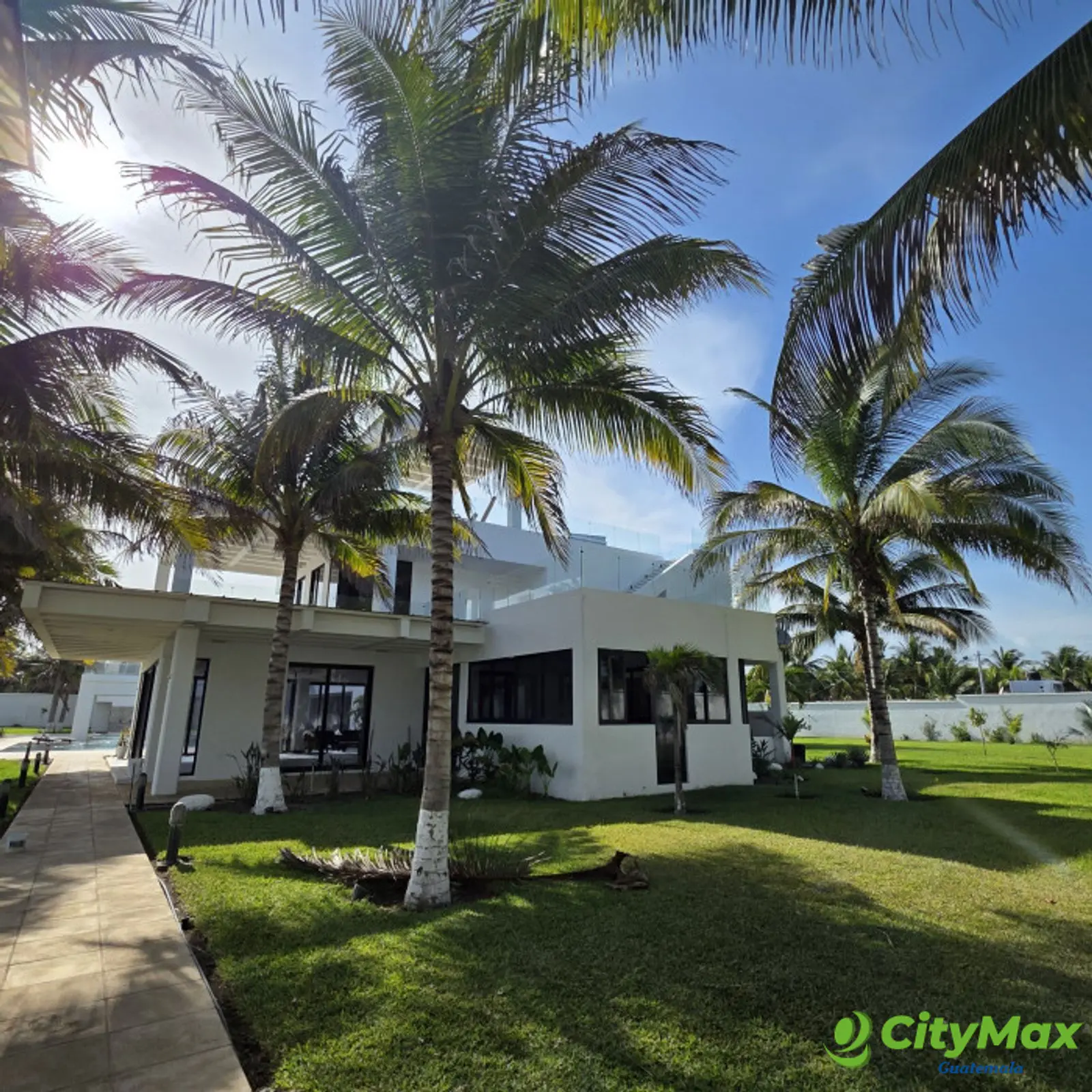 Exclusiva y Lujosa Casa venta frente al Mar Monterrico - foto 28