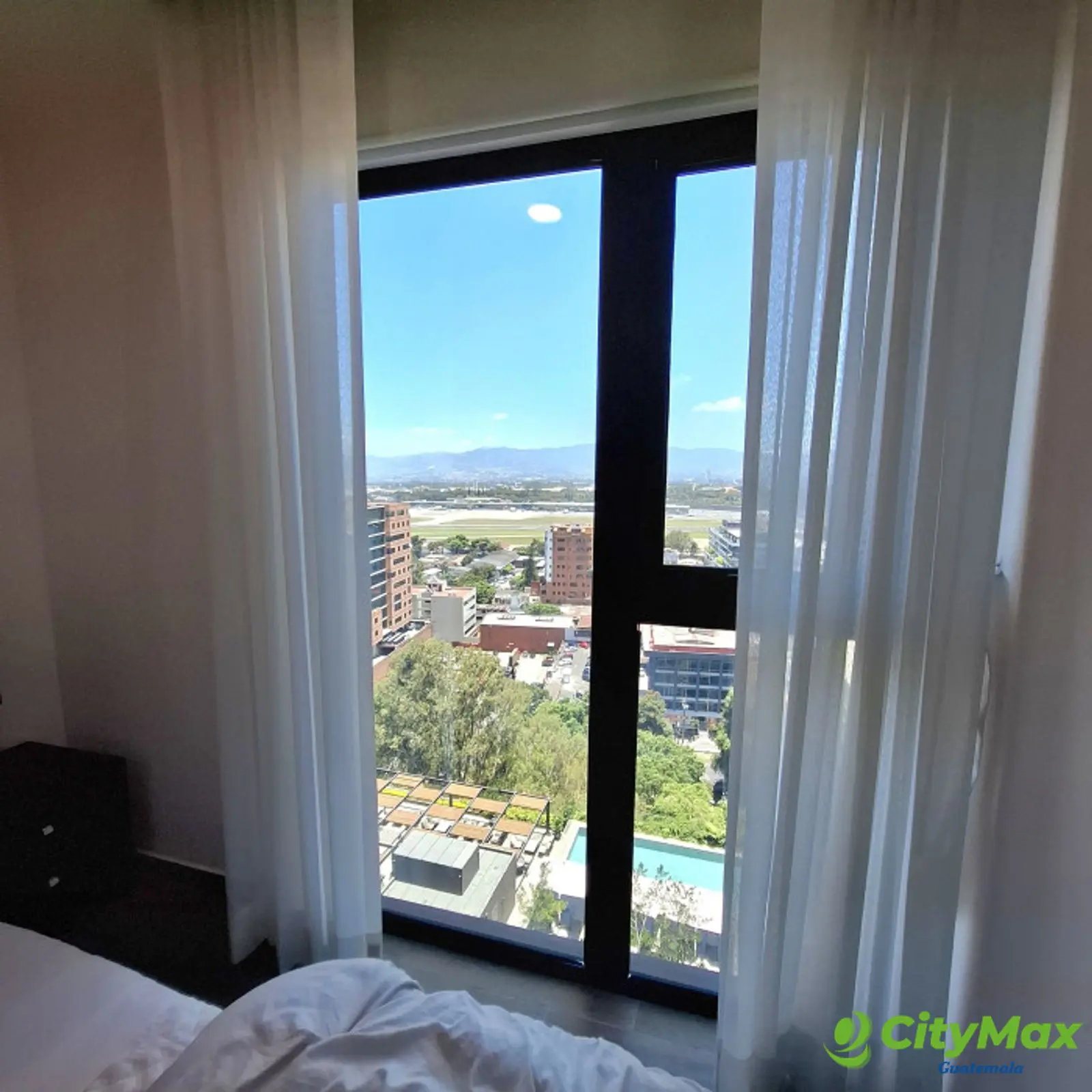 Apartamento Amueblado de 3 Habitaciones en Parque 14 - foto 12