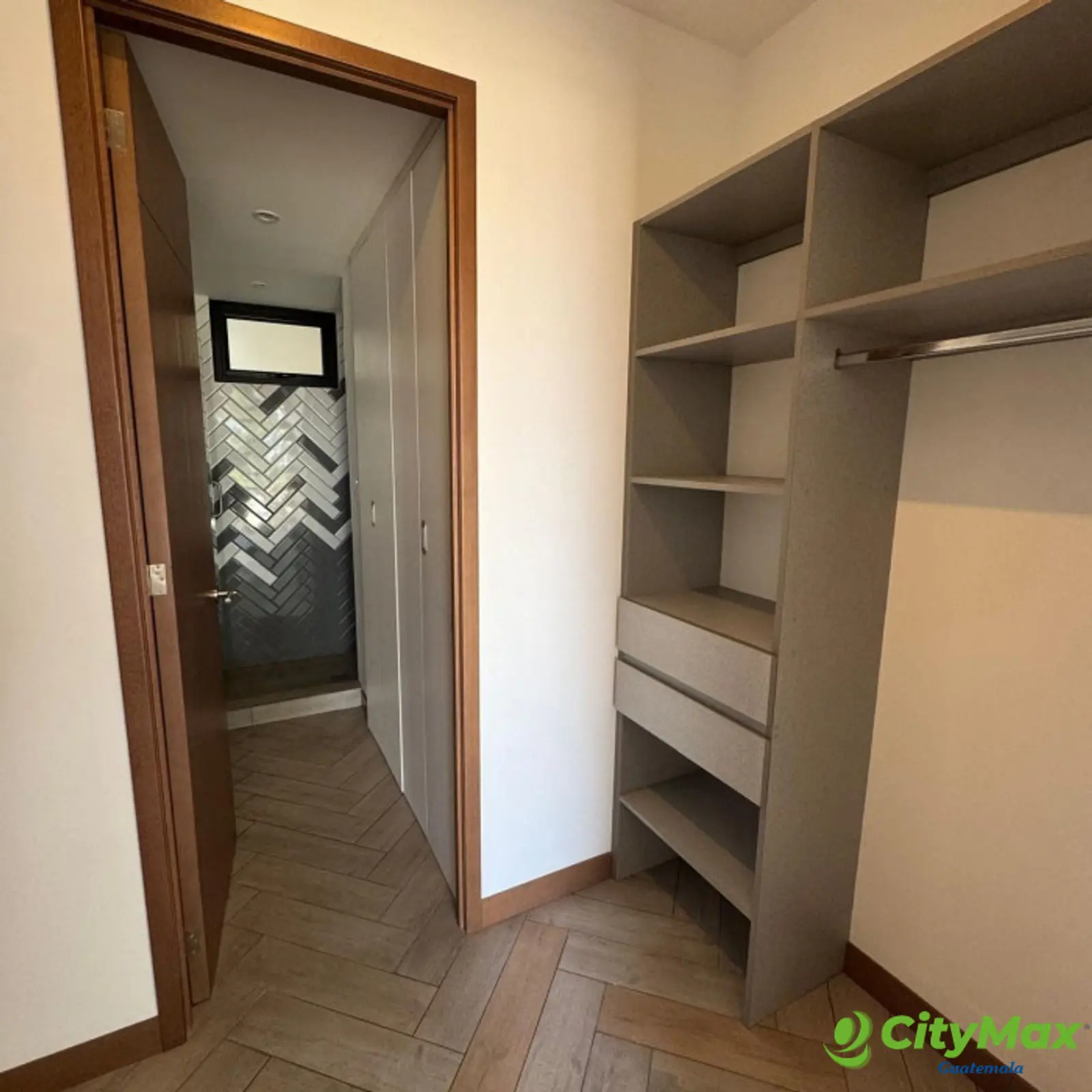 Venta de apartamento en zona 16 kanajuyu - foto 12
