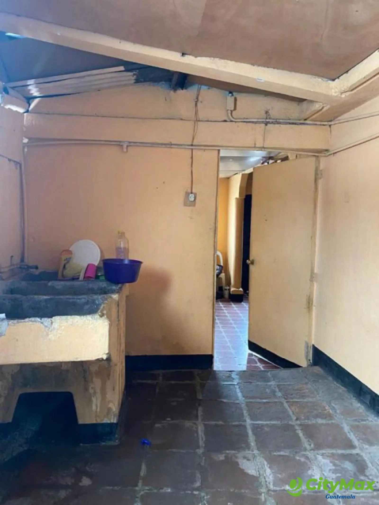 Casa en Venta de uso Comercial en zona 6 Guatemala - foto 10