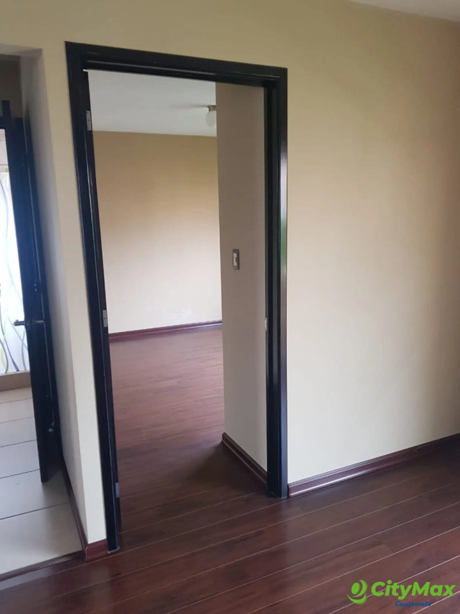 Casa en Venta en Villas Suiza Zona 16, Ideal Inversión! - foto 13