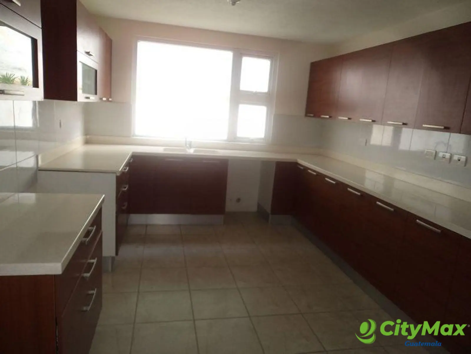 HERMOSA CASA en venta KM 17.5 Carretera a El Salvador - foto 5