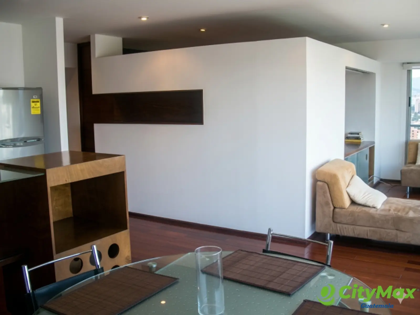 Alquiler lindo Apartamento amueblado zona 13 Americas - foto 4
