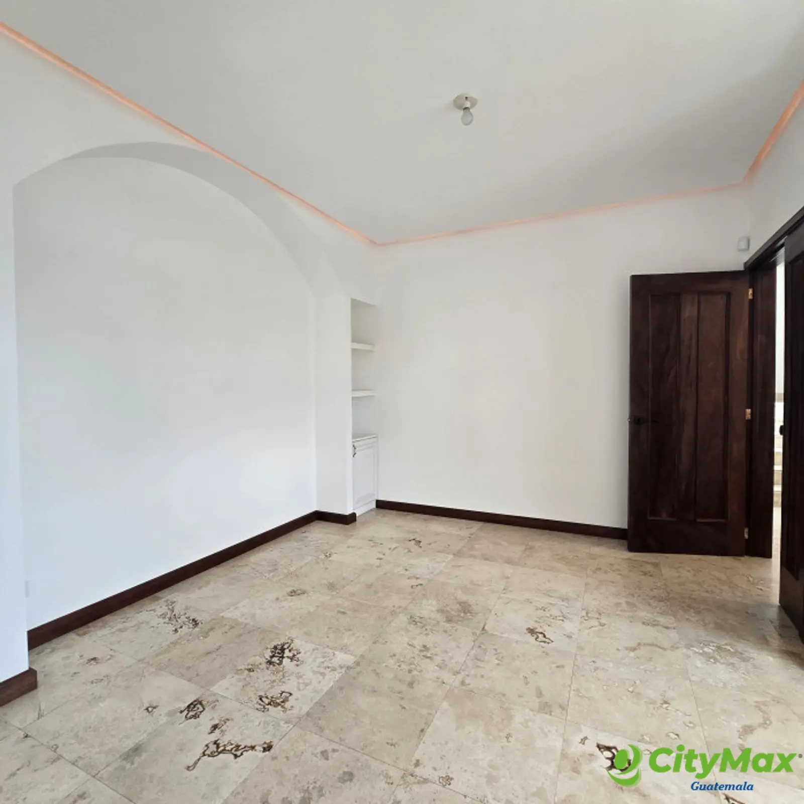 Casa en venta en Foresta de Cayala zona 16 - foto 18