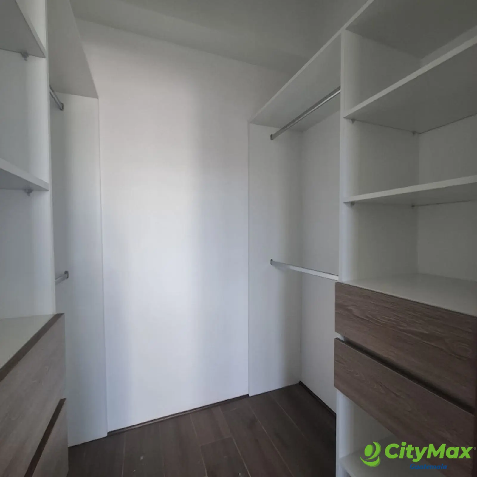 Apartamentos en Venta NUEVO en la zona 14 Guatemala - foto 11