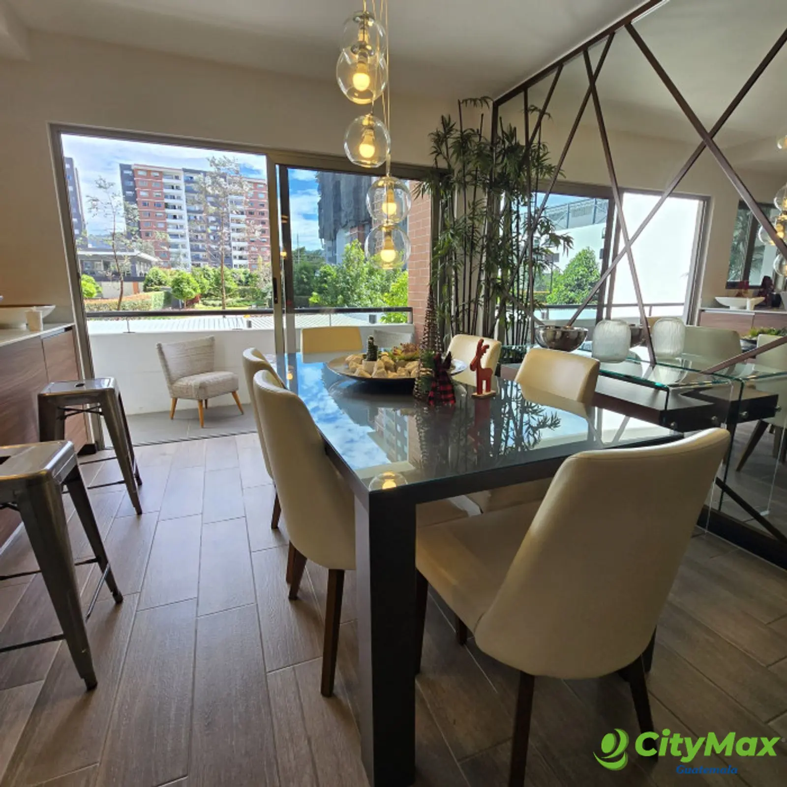 En Venta Apartamento en Zona 14 Segheria - foto 10