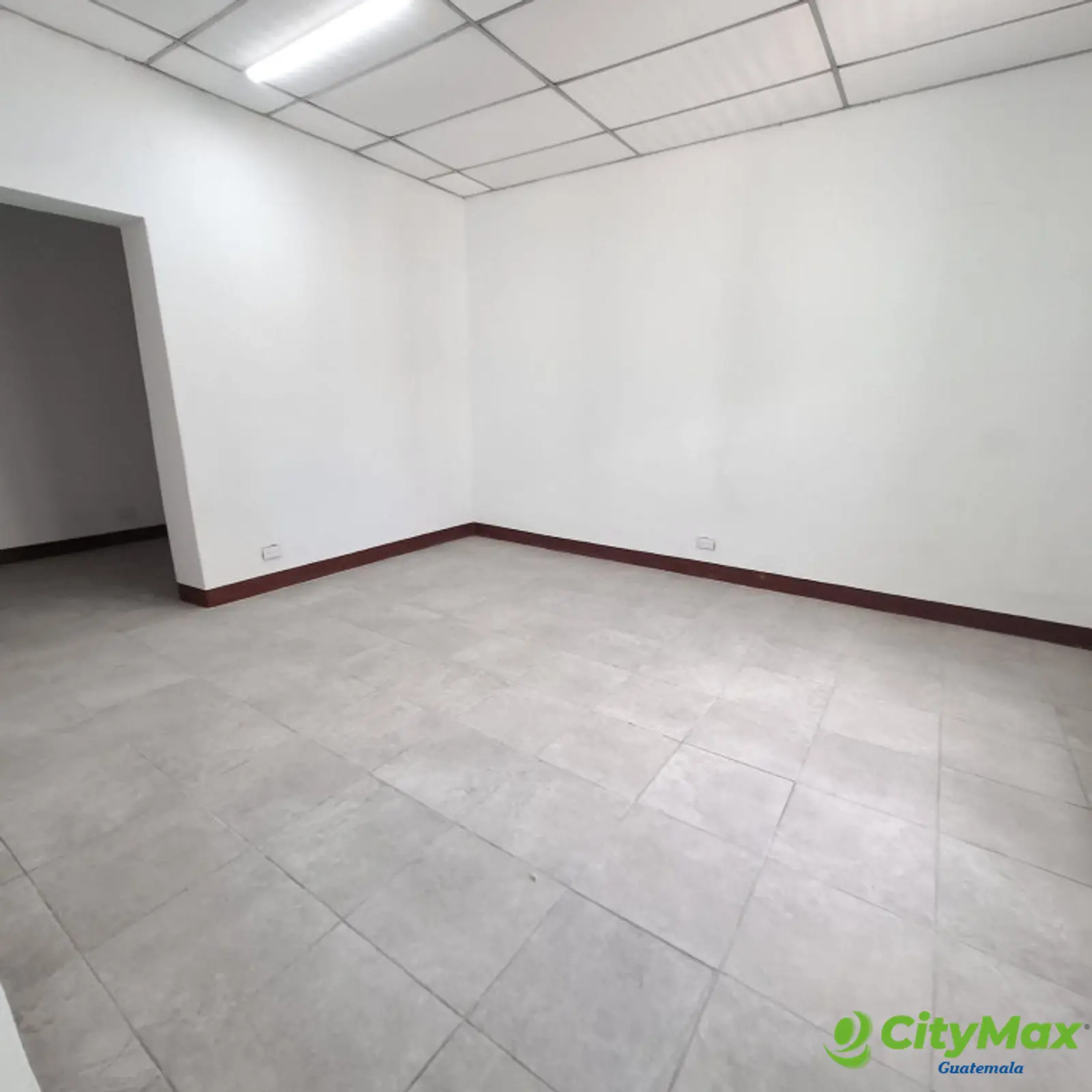 Casa de renta de uso comercial en zona 1 Guatemala - foto 3