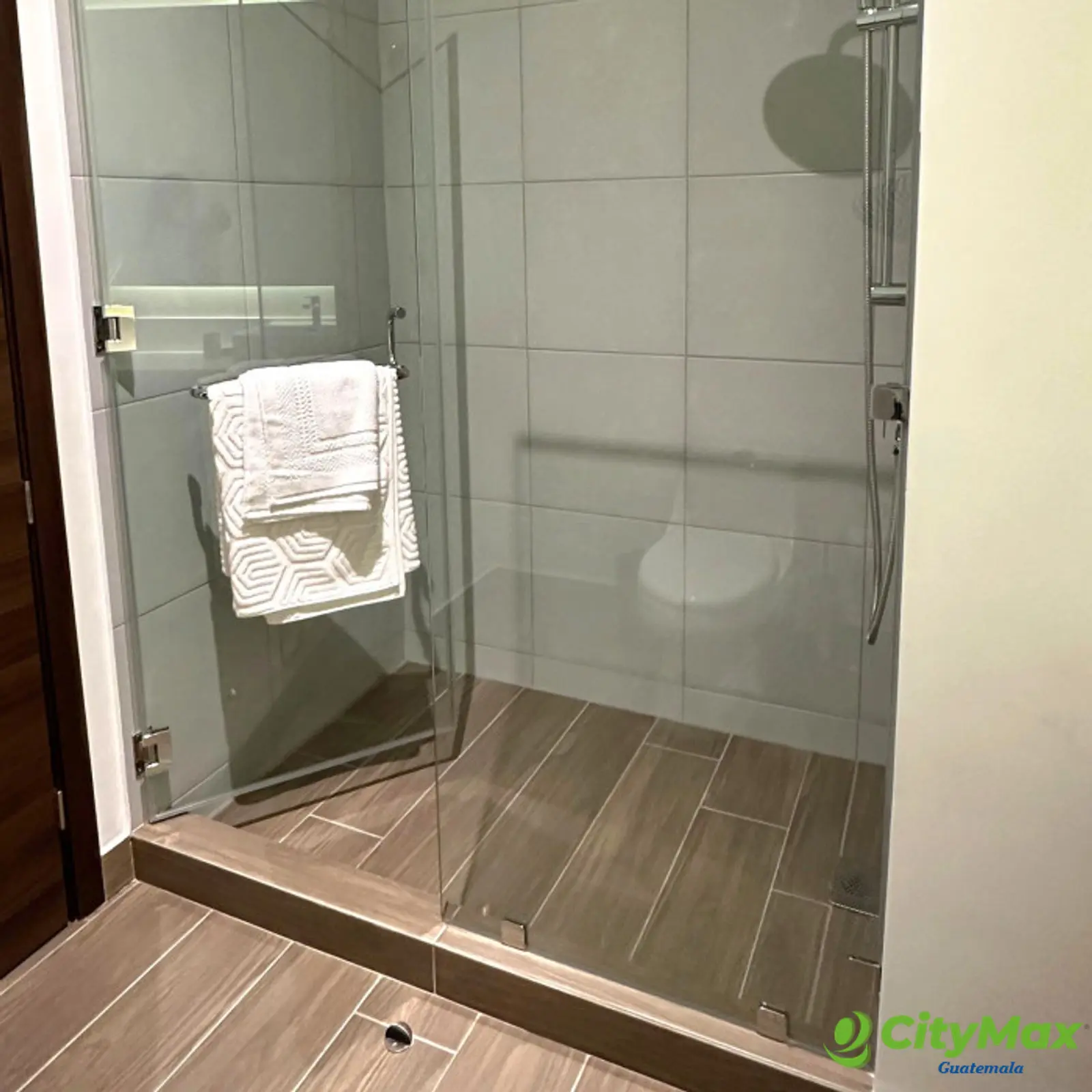 Apartamento Amueblado para Estrenar en Renta Zona 15  - foto 14