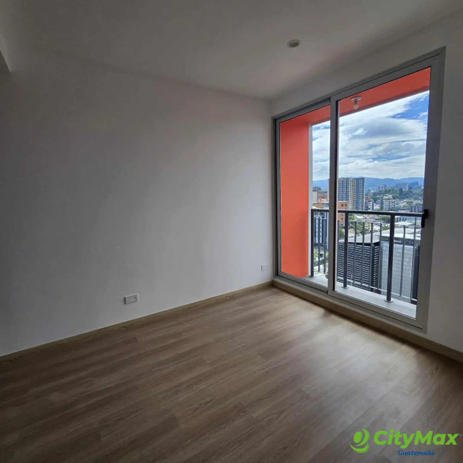 Apartamento en Vivo 4 en Venta Ciudad Guatemala - foto 2