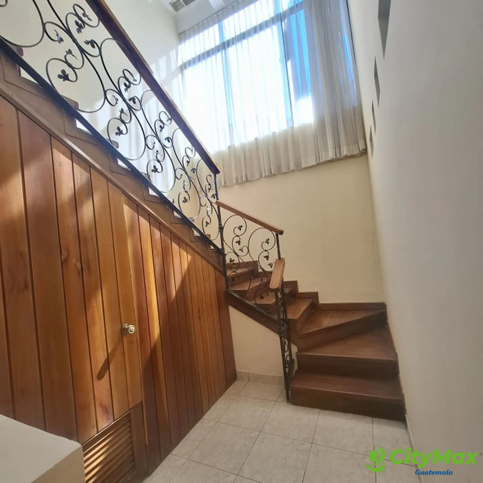 Casa en Venta  y renta carretera San José Pinula - foto 2
