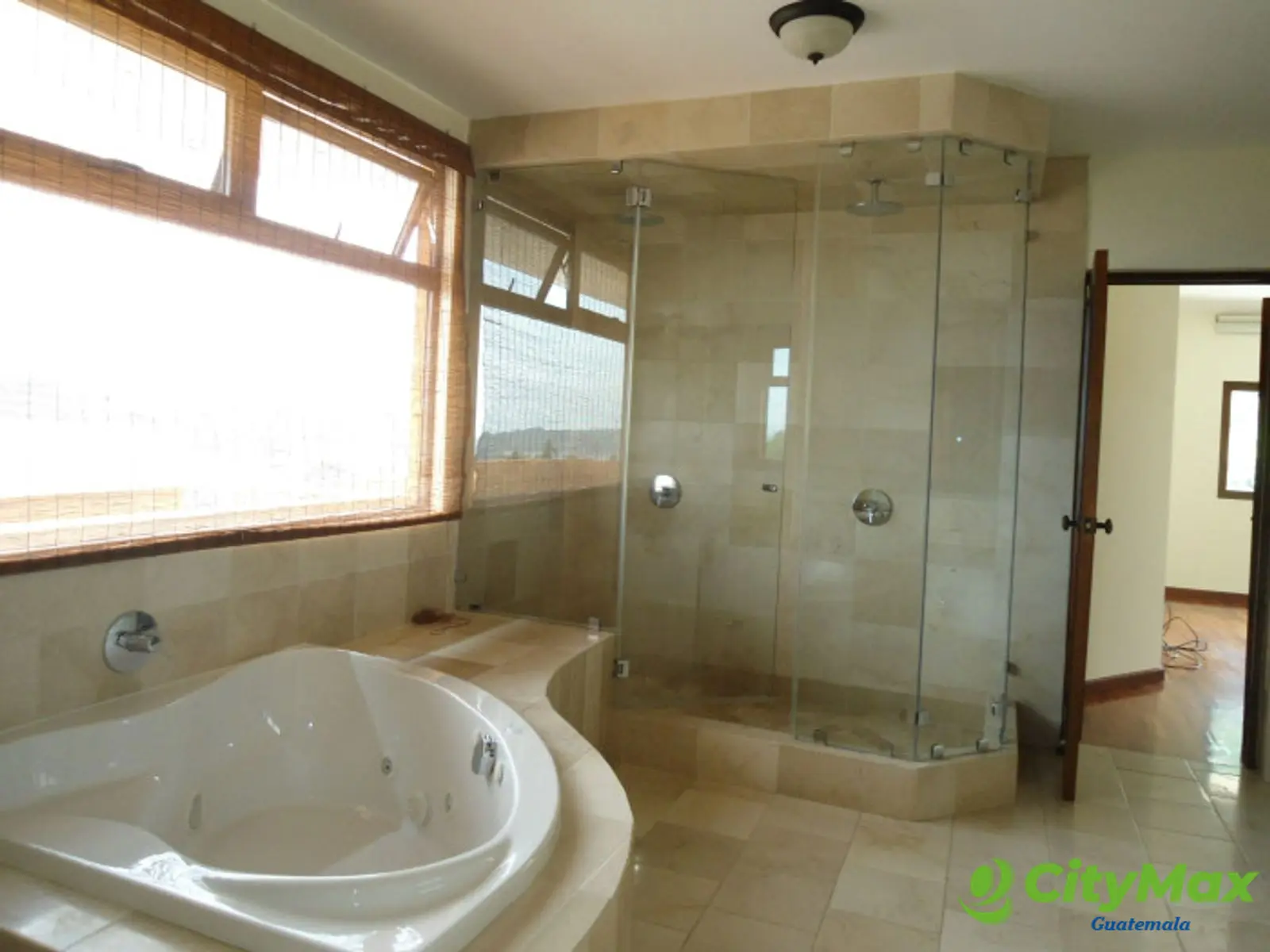 Residencia en condominio en venta Km. 16.5 Guatemala - foto 22