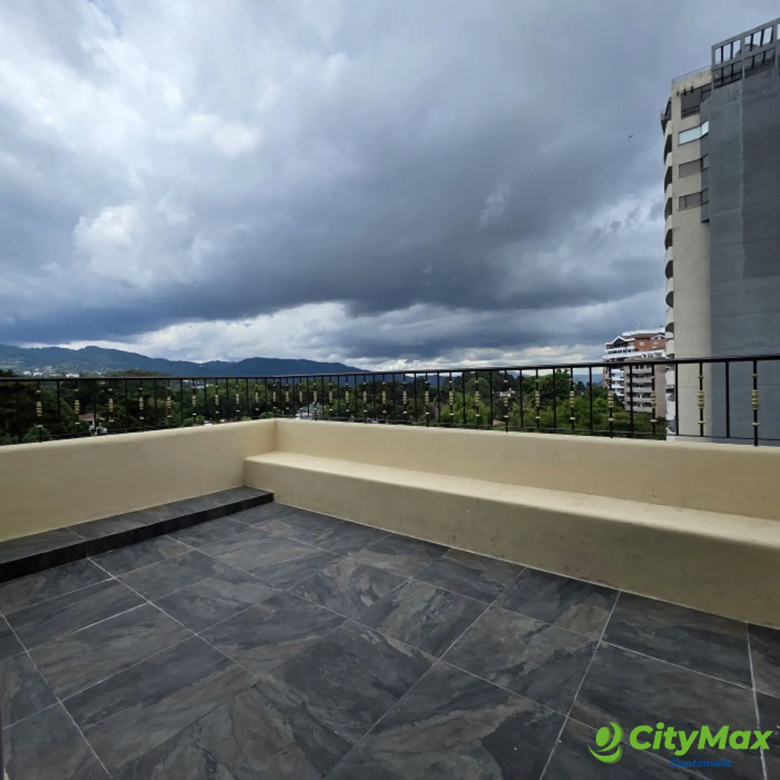 Lujoso Apartamento en Alquiler en Zona 14 Guatemala - foto 7