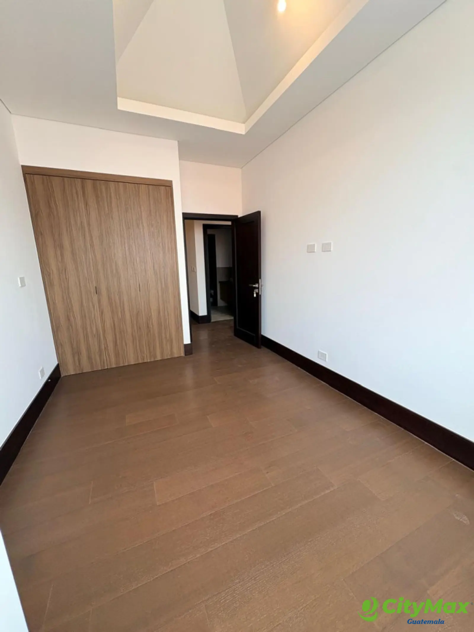 En Renta Penthouse en CAYALA  Zona 16  - foto 4