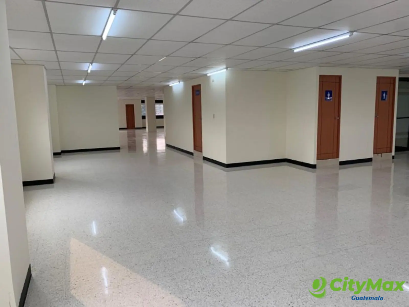 Alquiler oficina en zona 9 Ciudad Guatemala - foto 3