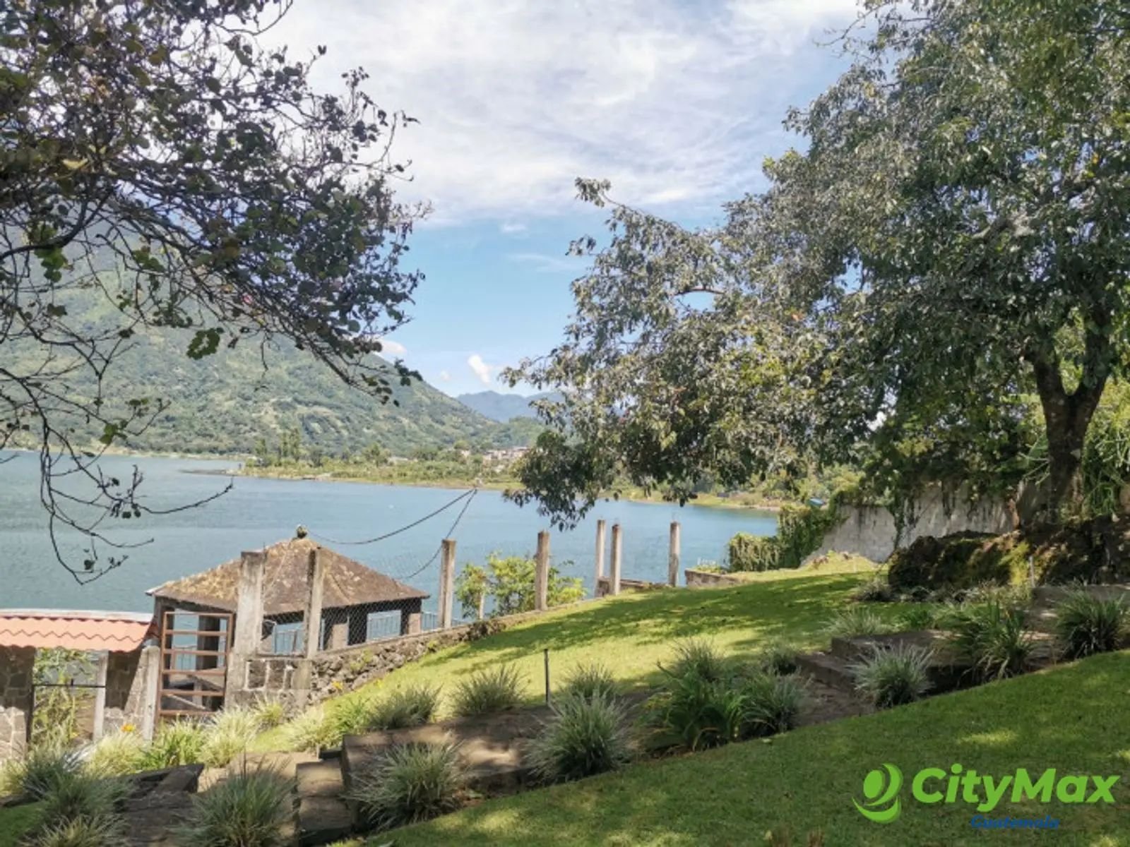 Espectácular Casa Santiago Atitlán a la Venta - foto 10