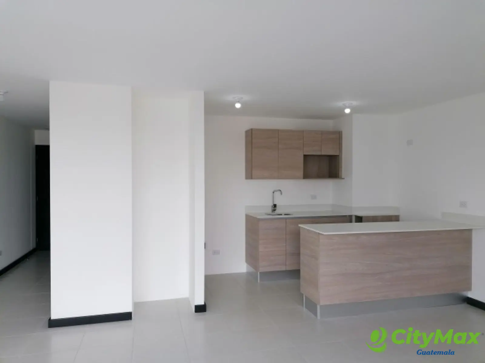 Se alquila Apartamento zona 7 cerca a la Roosevelt - foto 2