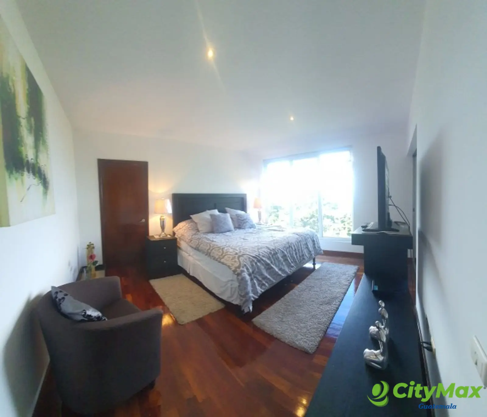 En Renta y Venta Apartamento cercano a Zona 15 - 20221031_103241.jpg