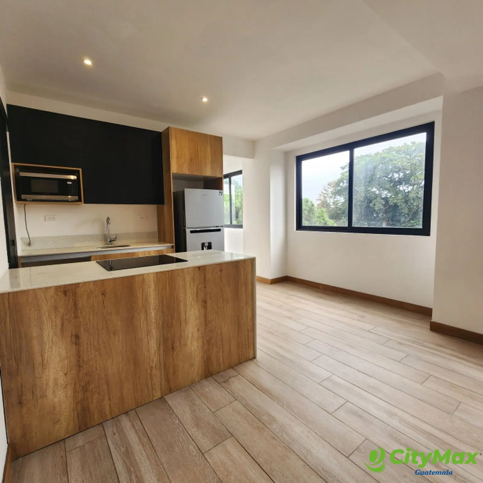 Apartamento en venta en la zona 14 la Villa  - foto 7