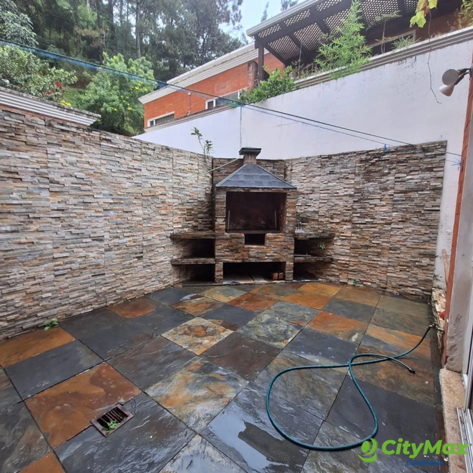 Casa en venta en condominio zona 13 Guatemala - foto 9