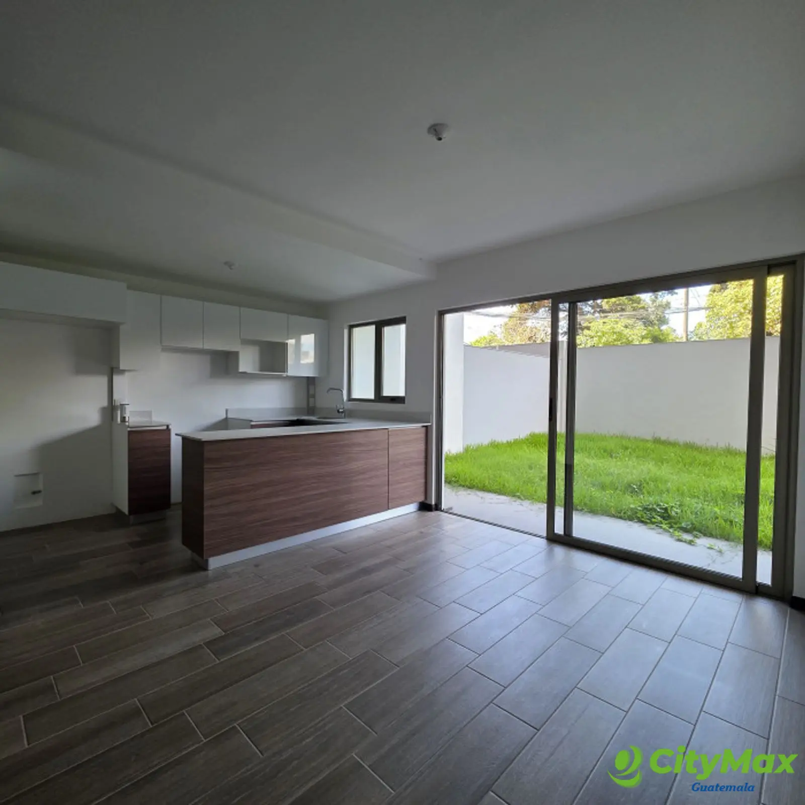 Apartamento con jardin en Venta Zona 14 La Villa - foto 16