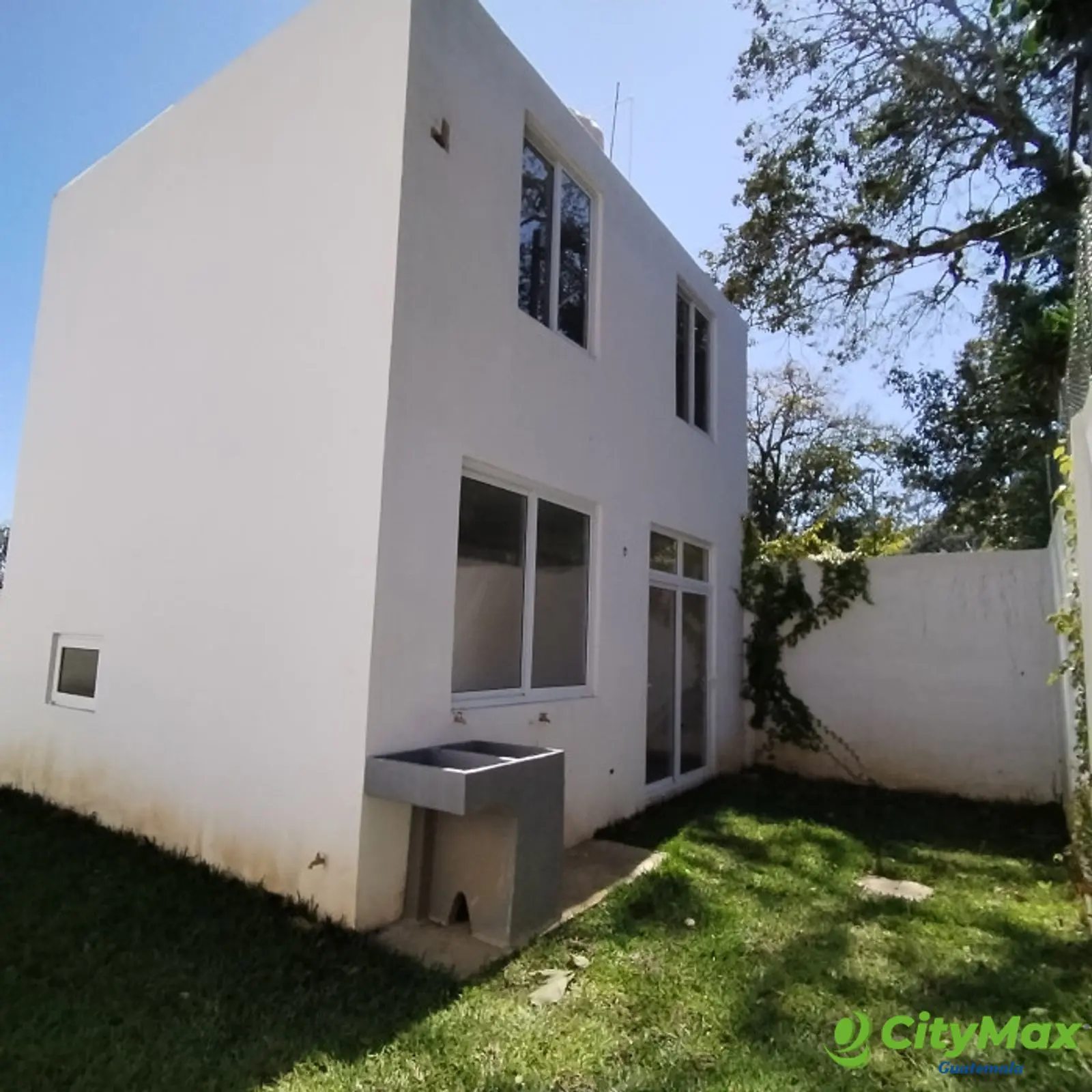 CASA EN VENTA KM 30.5 CARRETERA STA. ELENA BARILLAS - foto 3