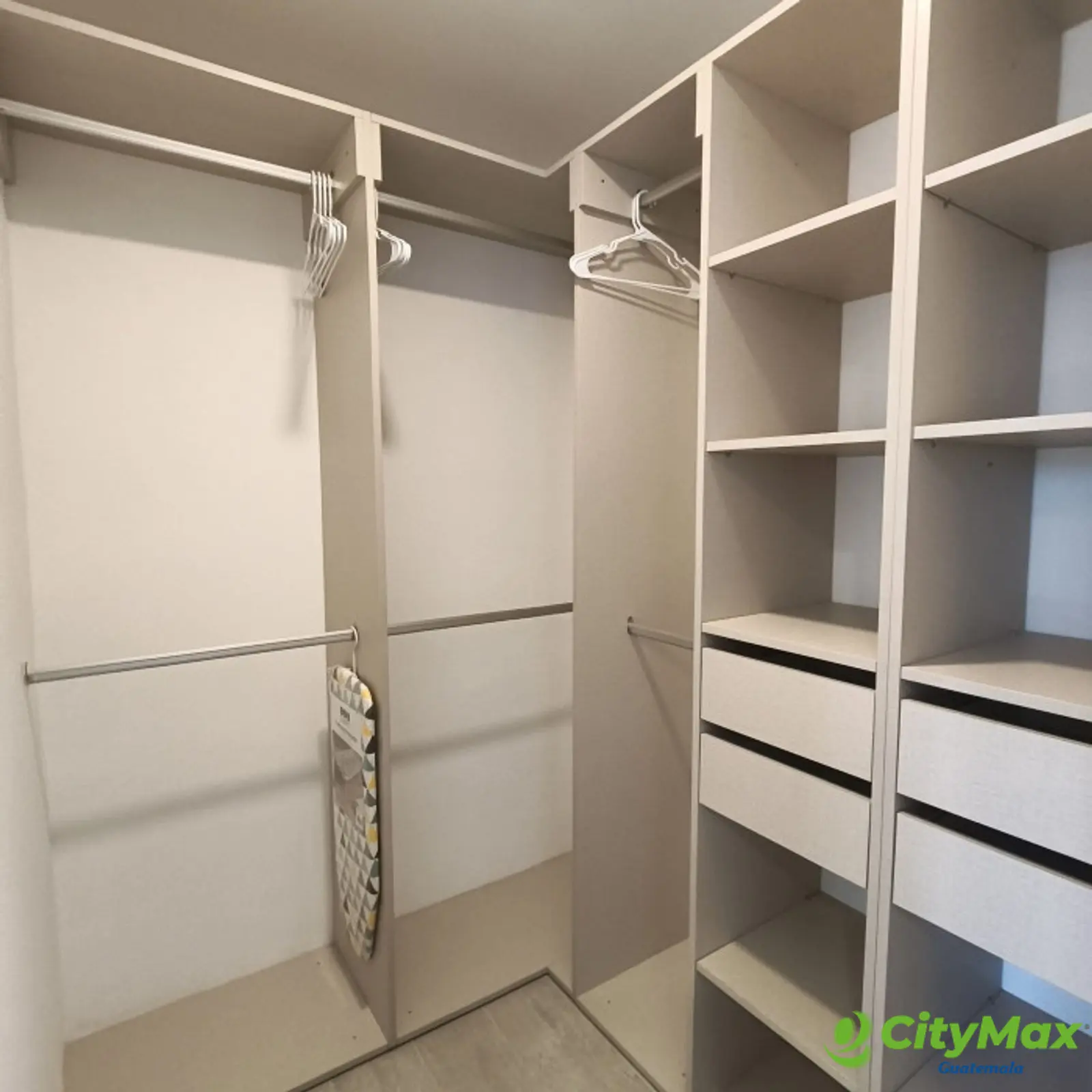 Apartamento Amueblado en Renta o Venta en Z.13 Americas - foto 11