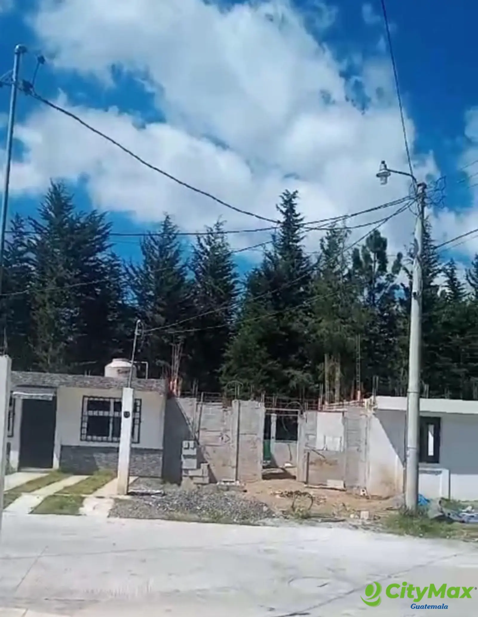 Casa venta en Construcción Pinos de lo Alto en XELA - foto 2