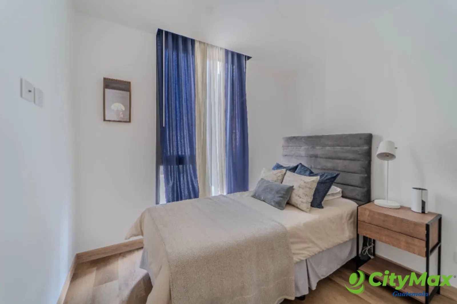 En venta apartamento con jardin en zona 15 Guatemala - foto 6