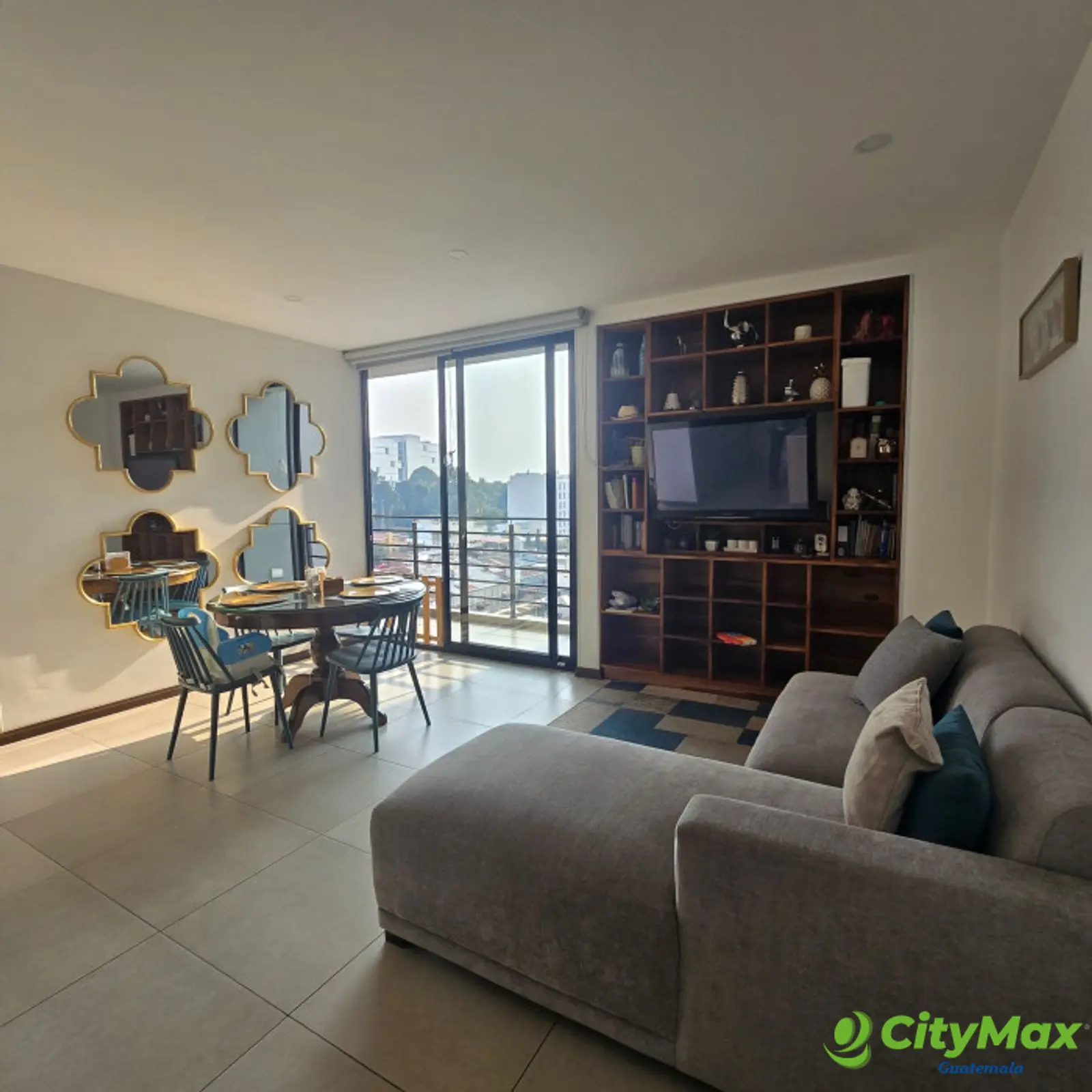 Apartamento en Venta o Alquiler Zona 10 Guatemala - foto 3