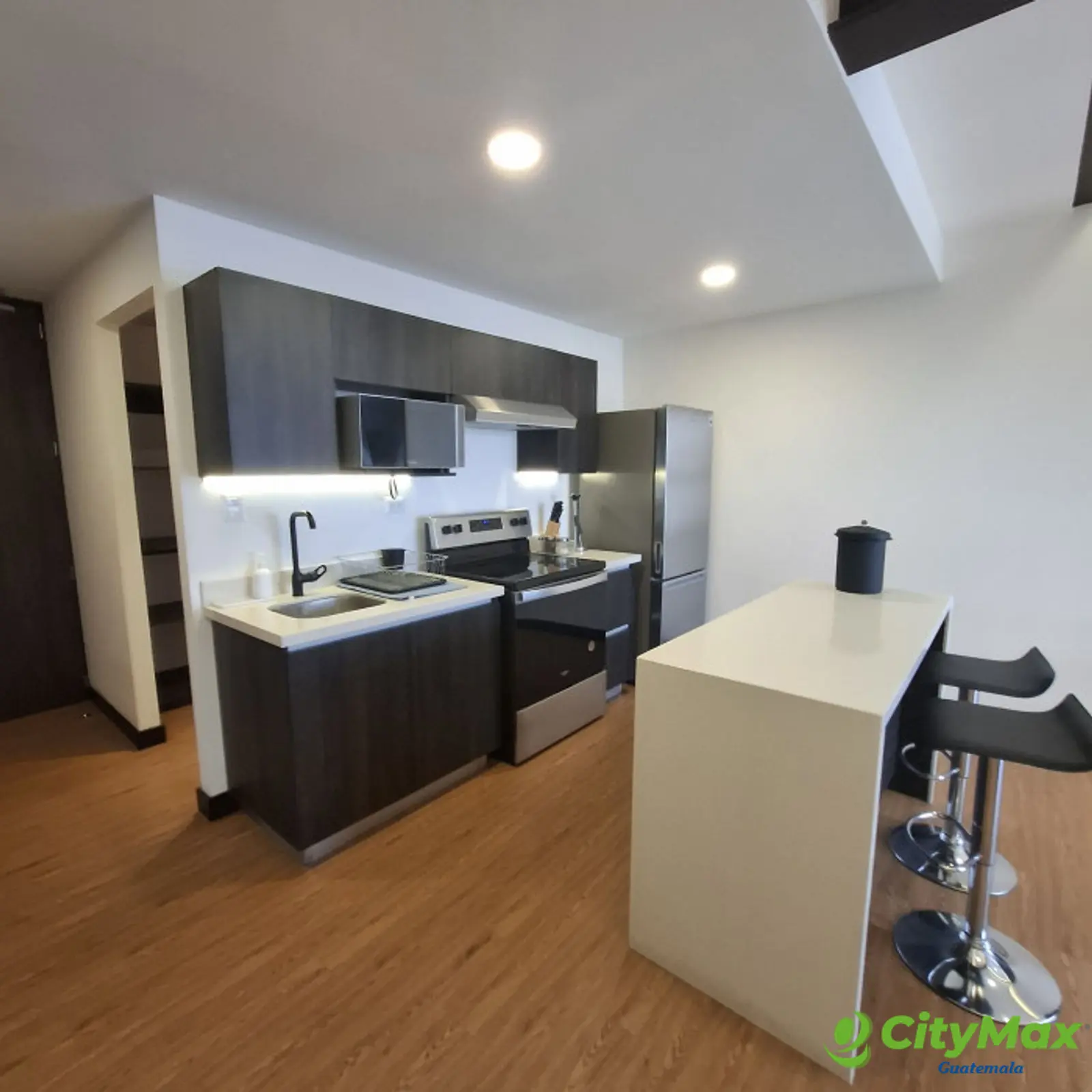 Apartamento tipo estudio en alquiler en Zona 10 Guatema - foto 4