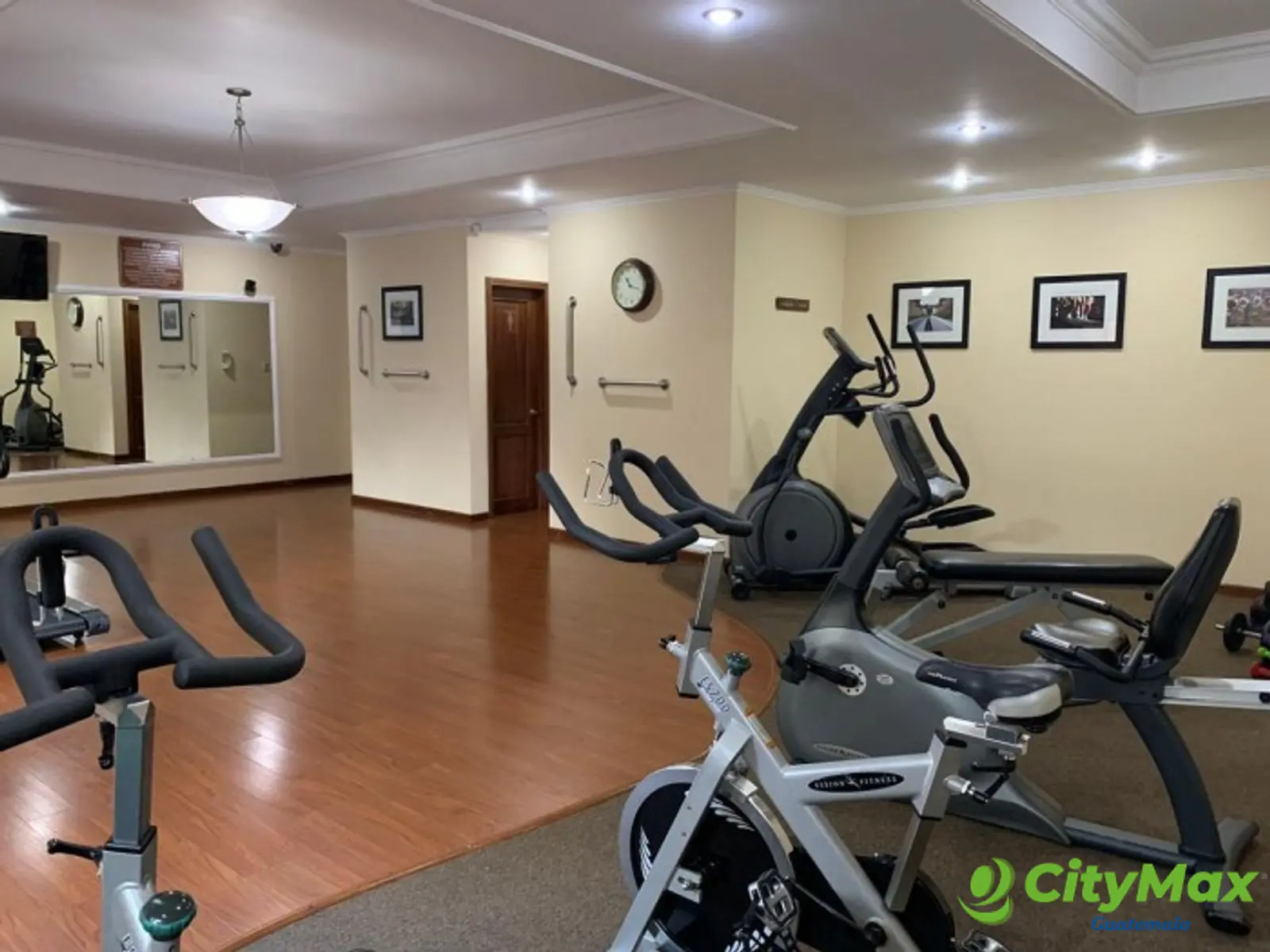 Apartamento en venta edificio Zona 10 Guatemala - foto 14